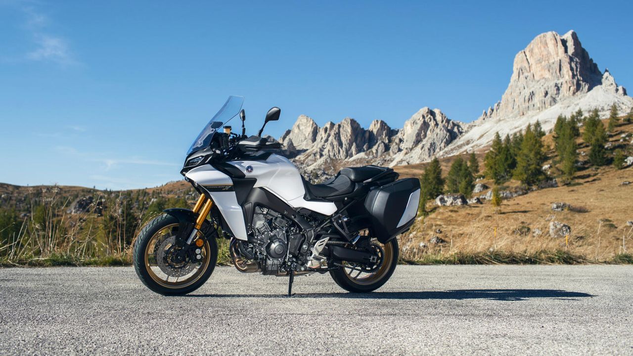 Yamaha Tracer 9 GT+ 2023 12