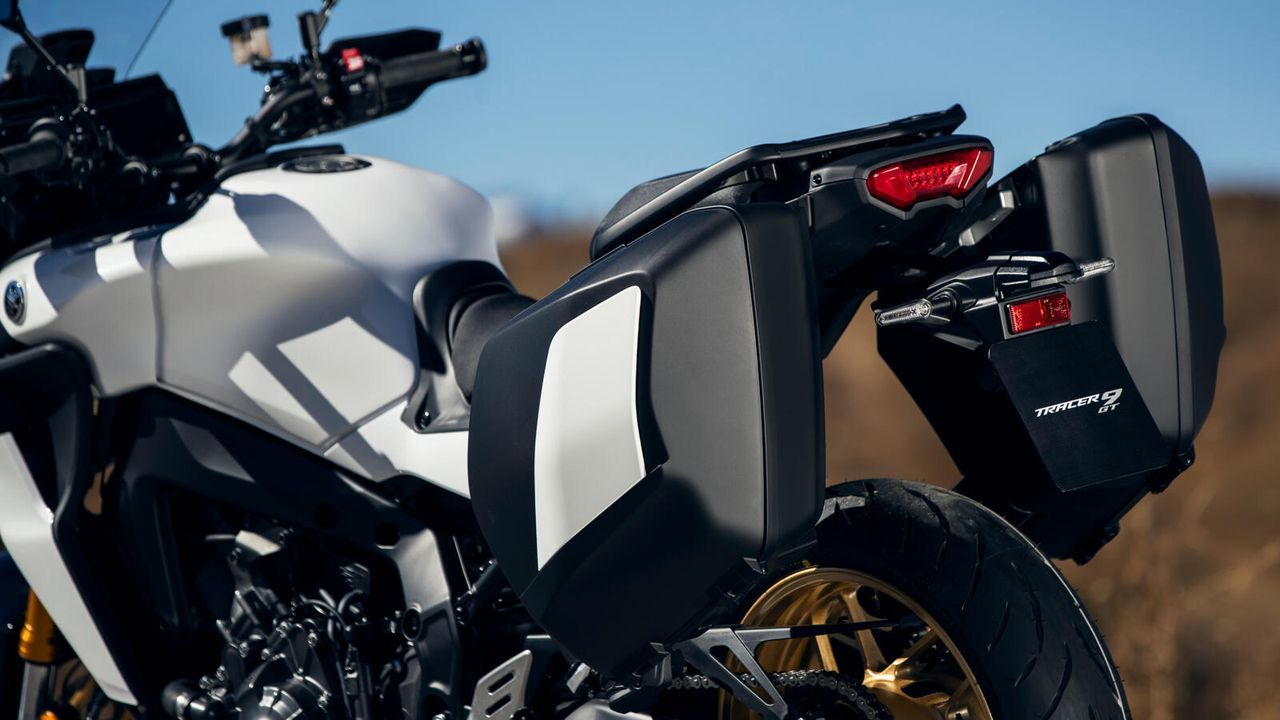 Yamaha Tracer 9 GT+ 2023 29