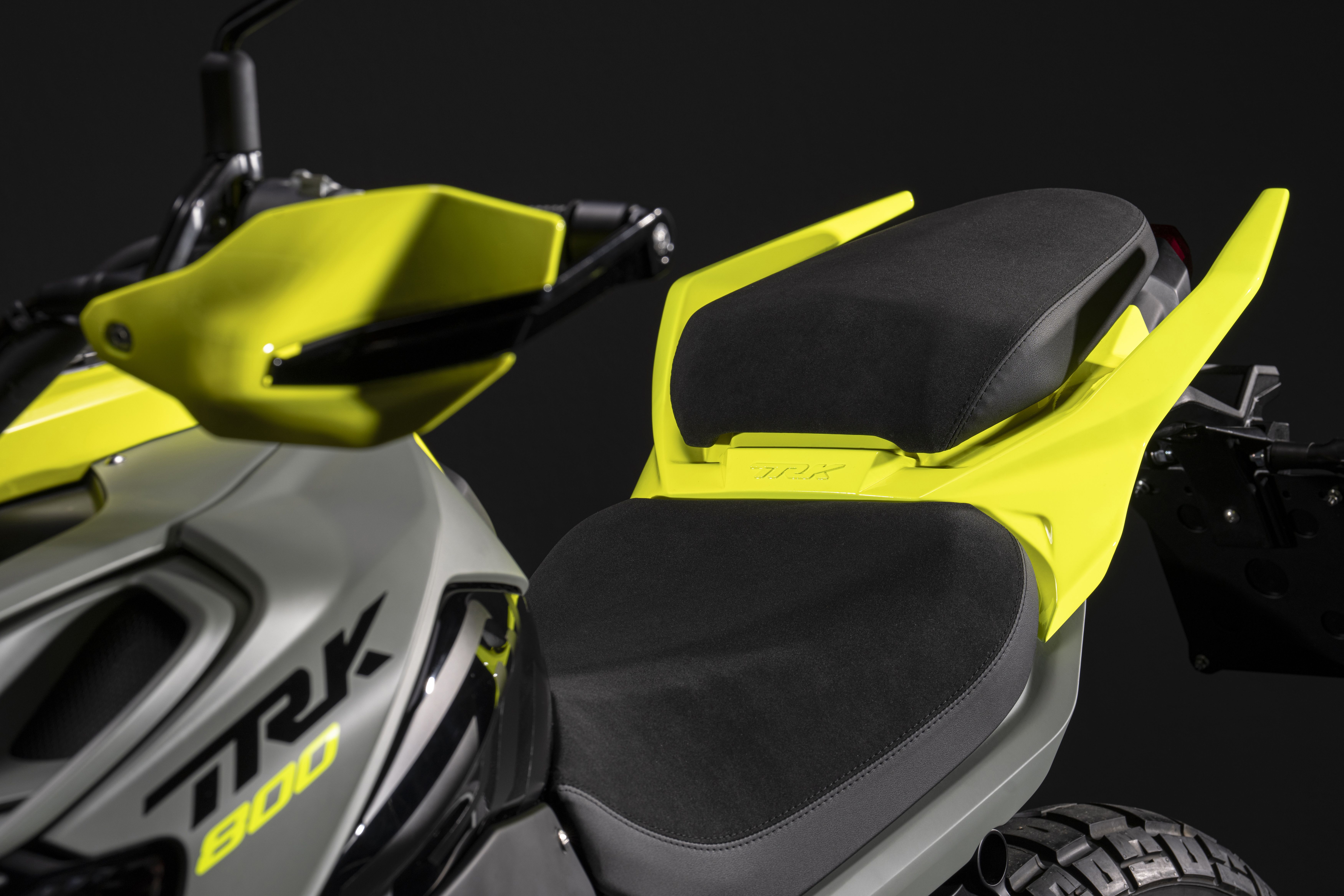 Benelli TRK 880 202311