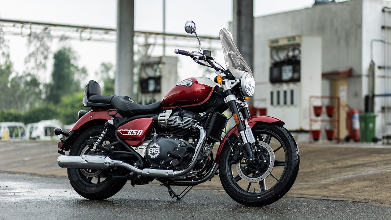 Royal Enfield Super Meteor 650 Tourer