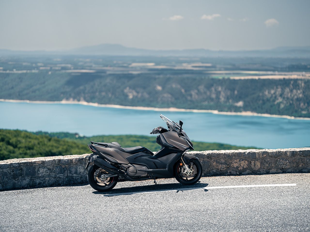 Kymco AK 550 premium 2023 25