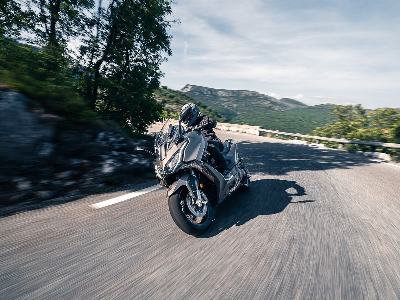 Kymco AK 550 premium 2023 52
