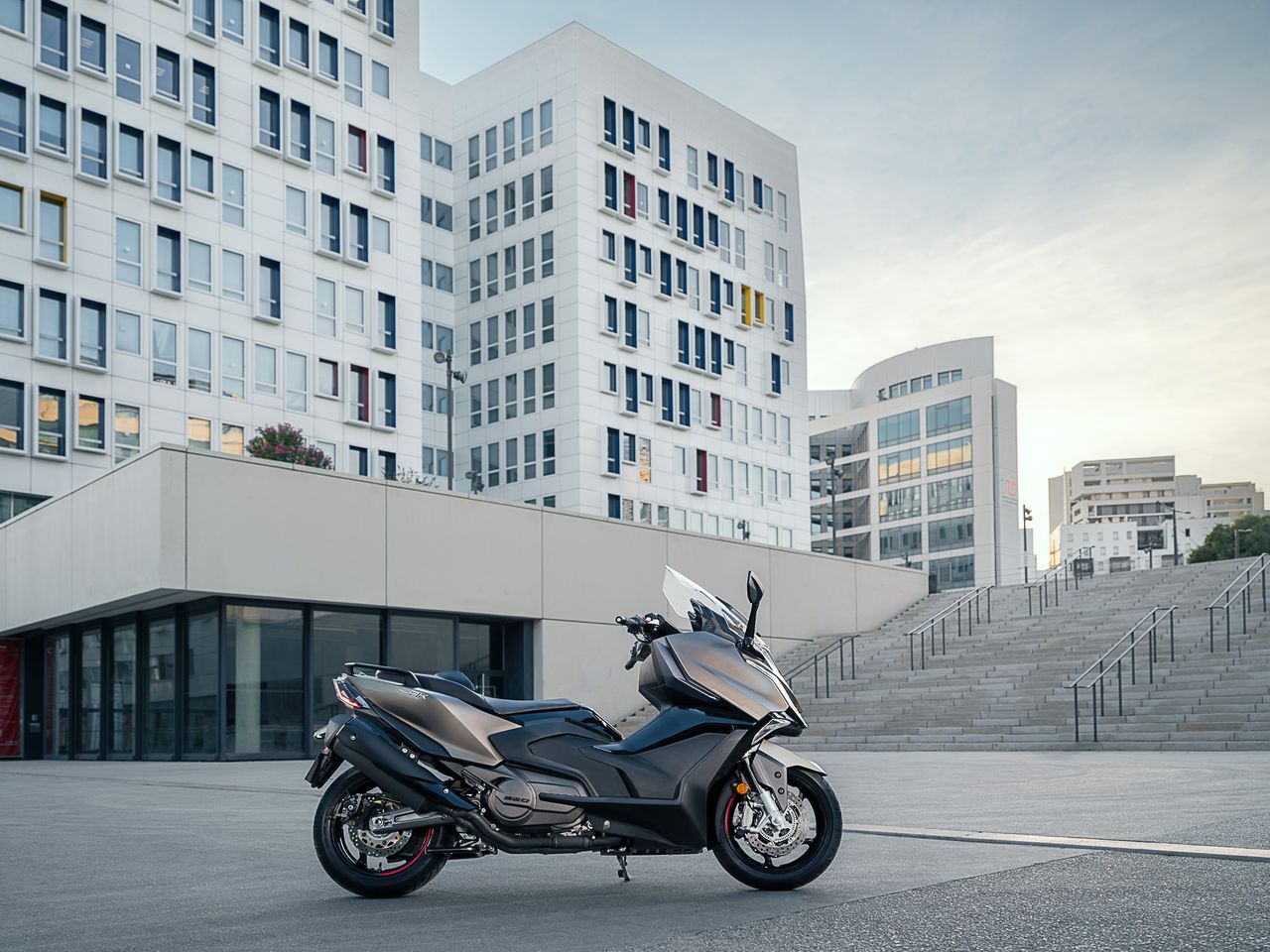 Kymco AK 550 premium 2023 76