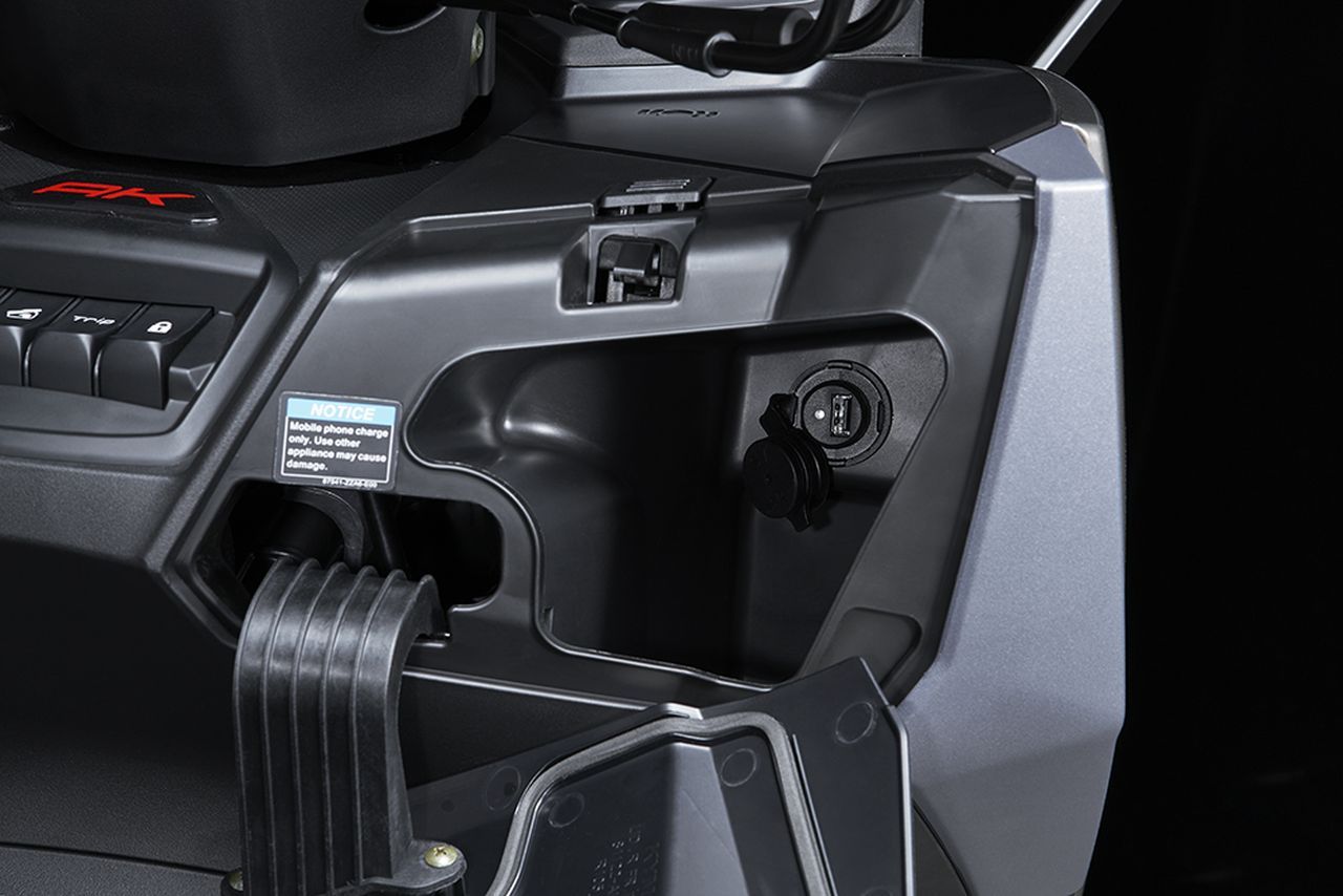 Kymco AK 550 premium 2023 109