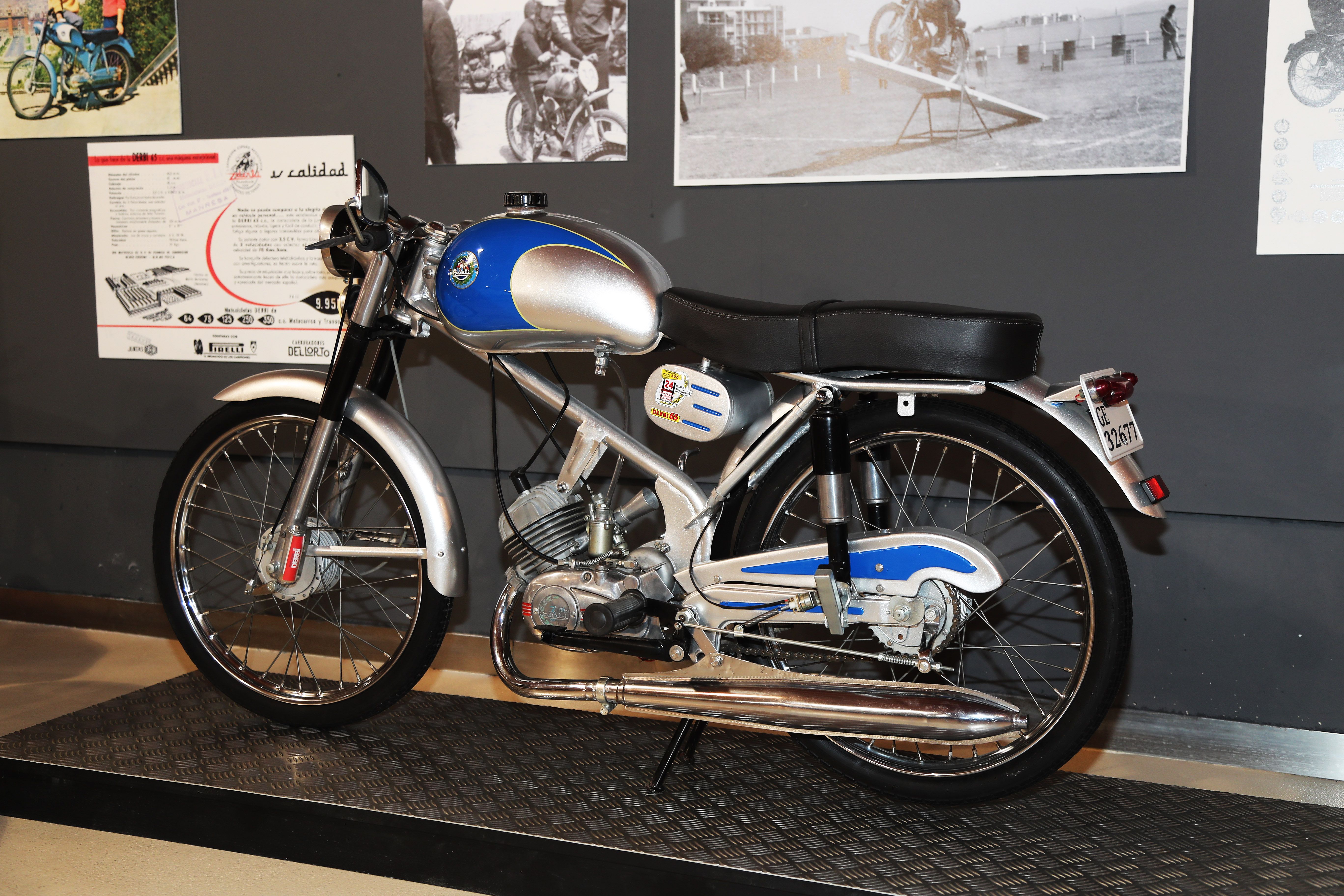  Exposición "+ DERBI, de las calles a los circuitos" Museo Moto Bassella