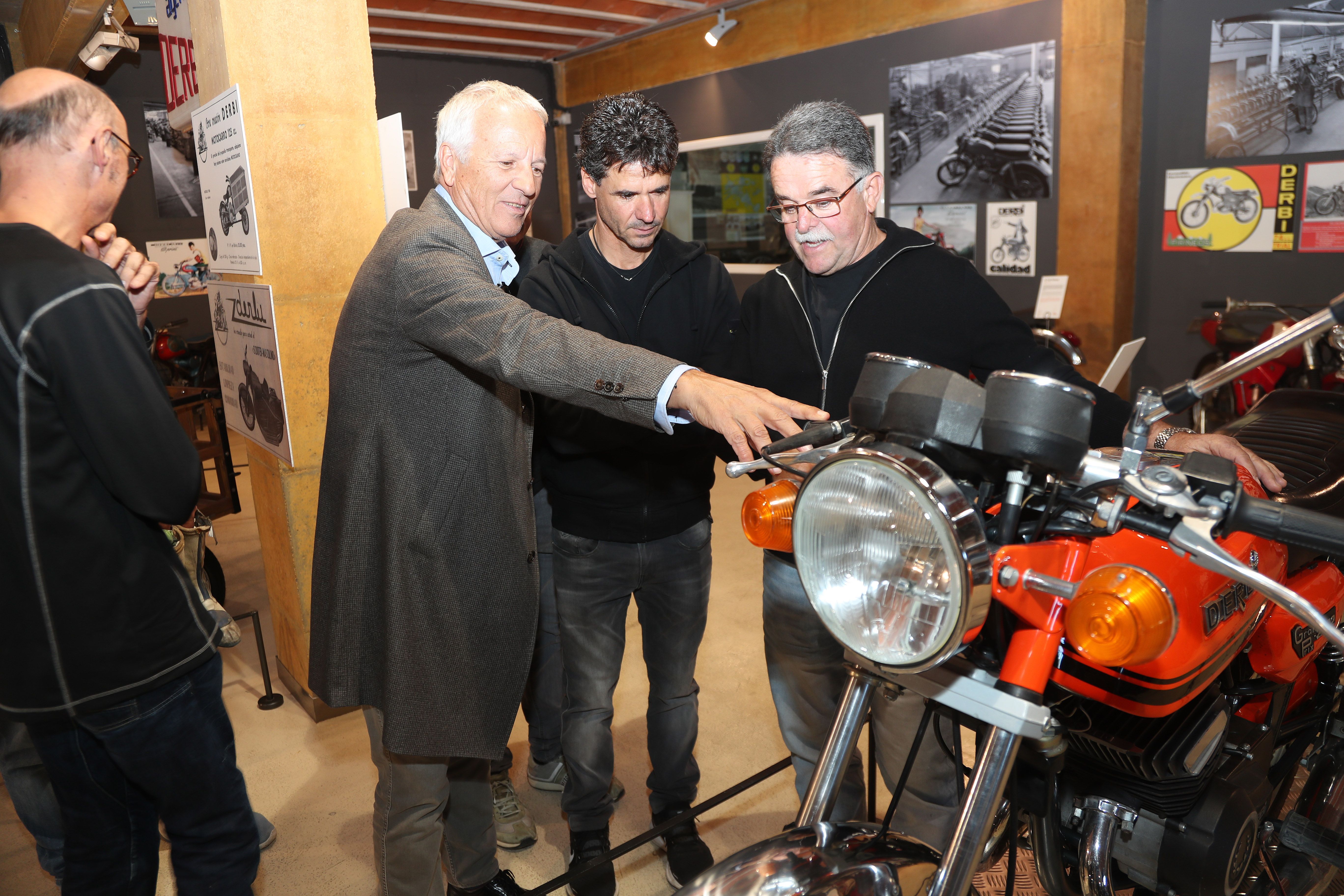  Exposición "+ DERBI, de las calles a los circuitos" Museo Moto Bassella