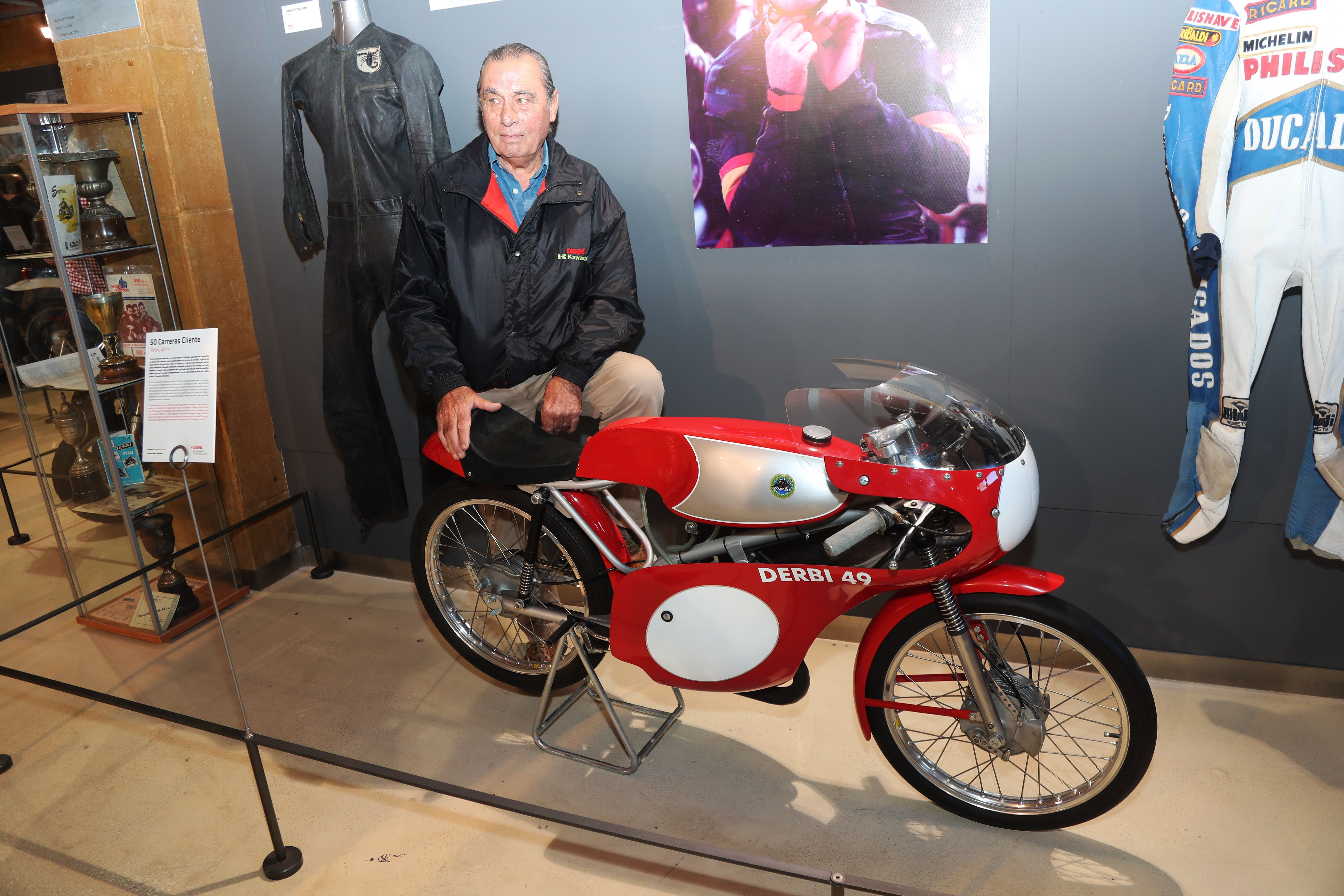  Exposición "+ DERBI, de las calles a los circuitos" Museo Moto Bassella