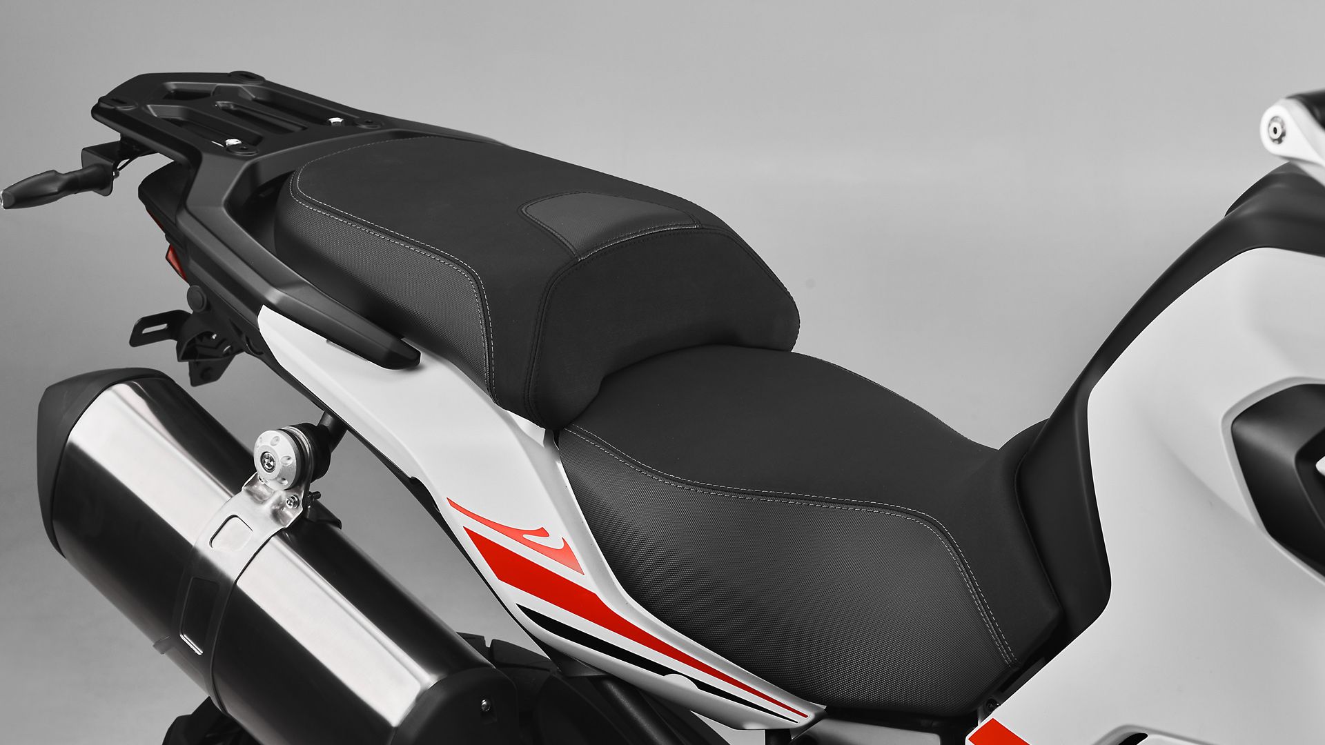 MV Agusta Lucky Explorer 5 5 Detalles (9)