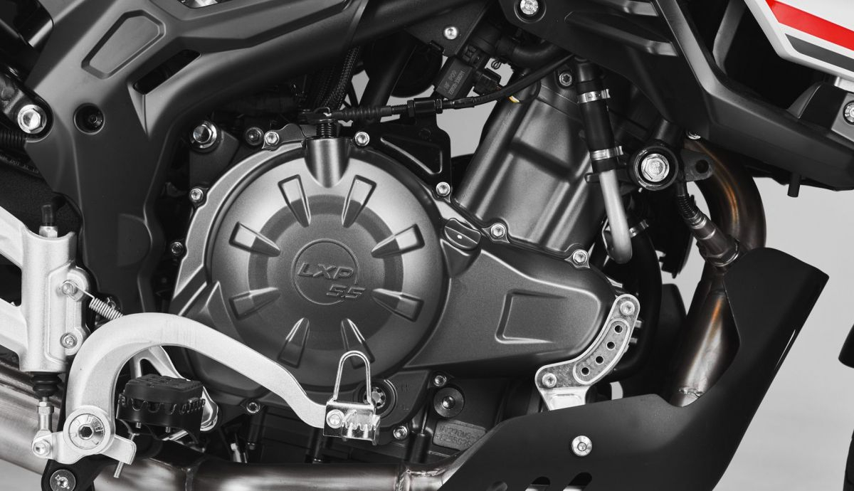 MV Agusta Lucky Explorer 5 5 Detalles (3) MV Agusta Lucky Explorer 5 5 Detalles (3)