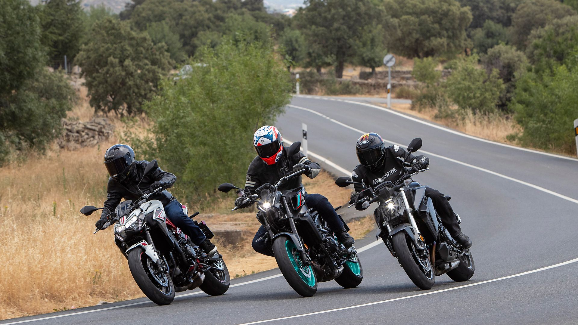 Comparativa Kawasaki Z900 Suzuki GSX S950 Yamaha MT 09 35kW 2022 Grupos (21)