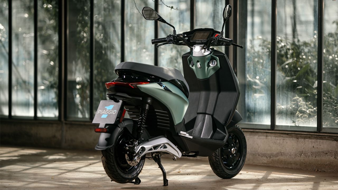 Nuevas KYMCO SuperDink 125 y 300i 2011