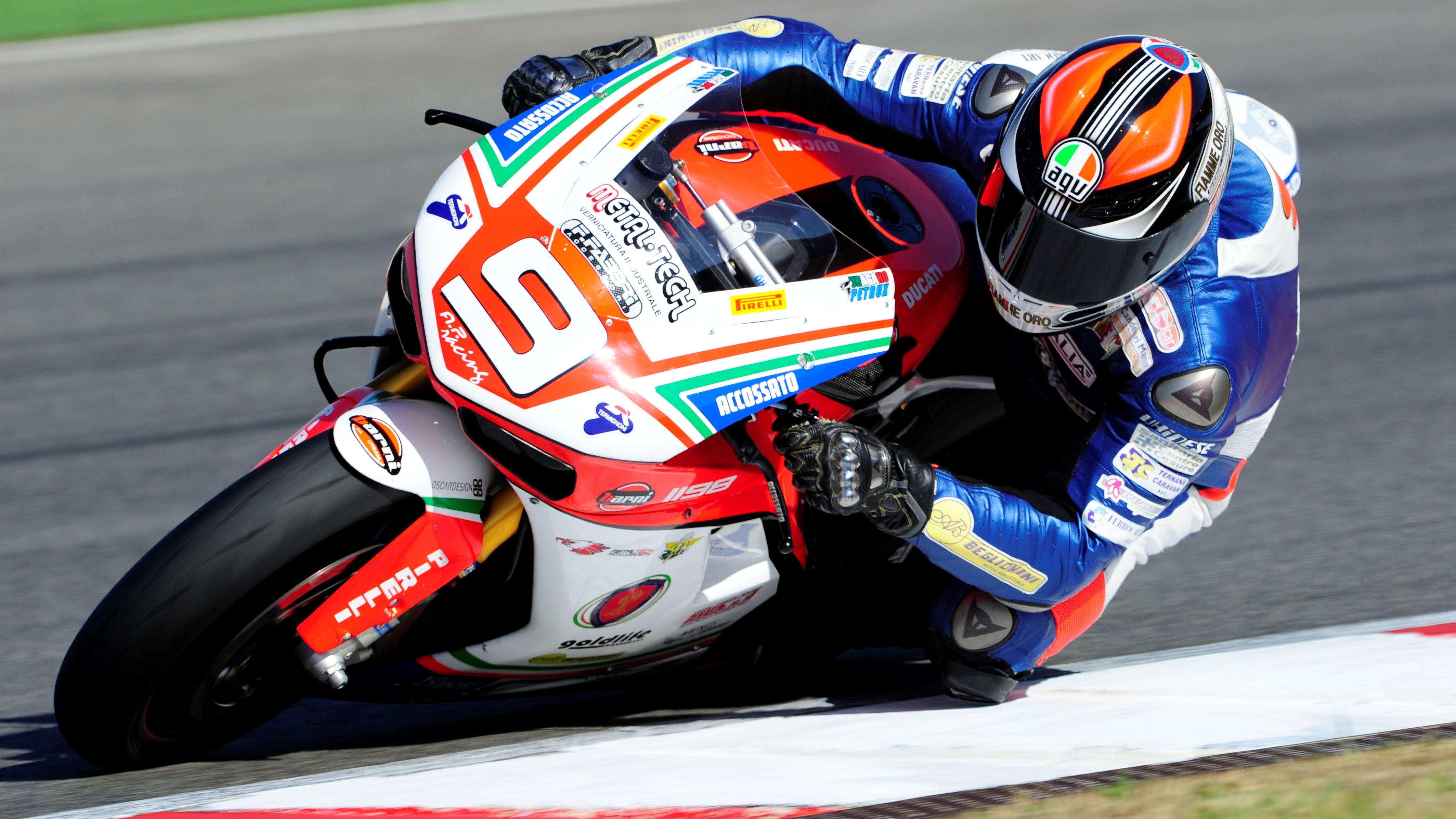 Danilo Petrucci ya corrió en el Barni con una Ducati en 2011