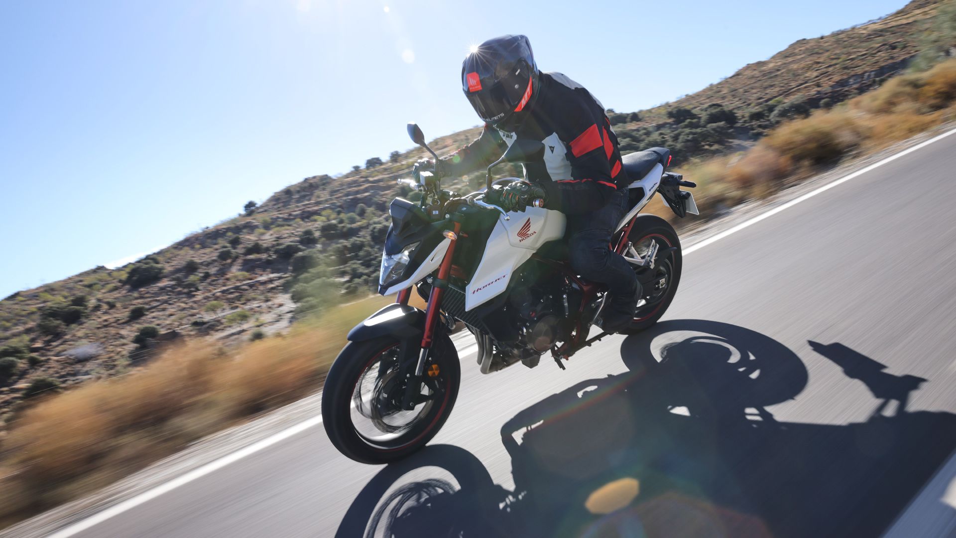Honda CB750 Hornet 2023 Accion (32)