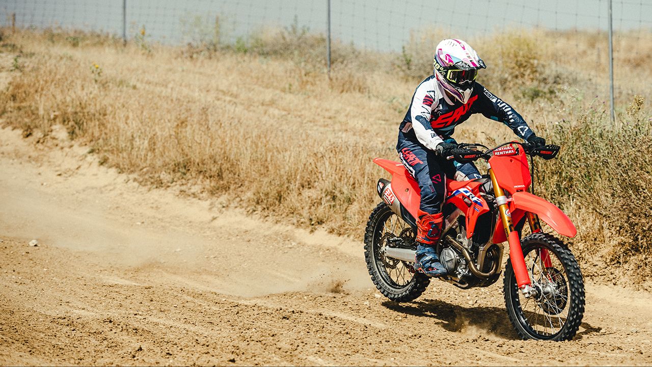 Test suspensiones Öhlins para Honda CRF 250.