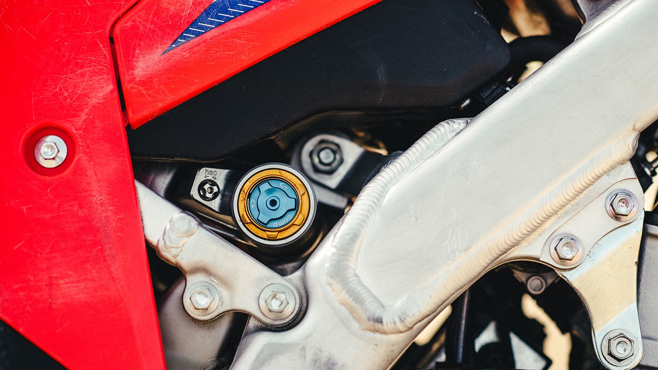 Test suspensiones Öhlins para Honda CRF 250.