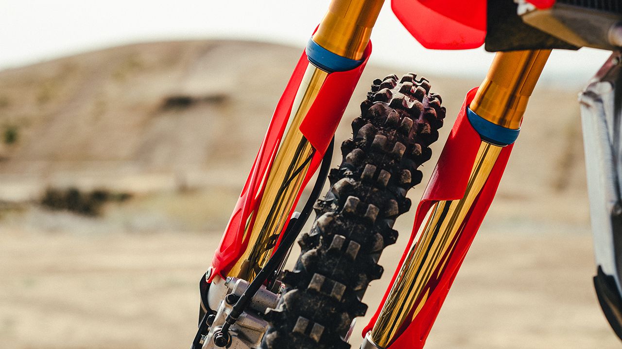 Test suspensiones Öhlins para Honda CRF 250.
