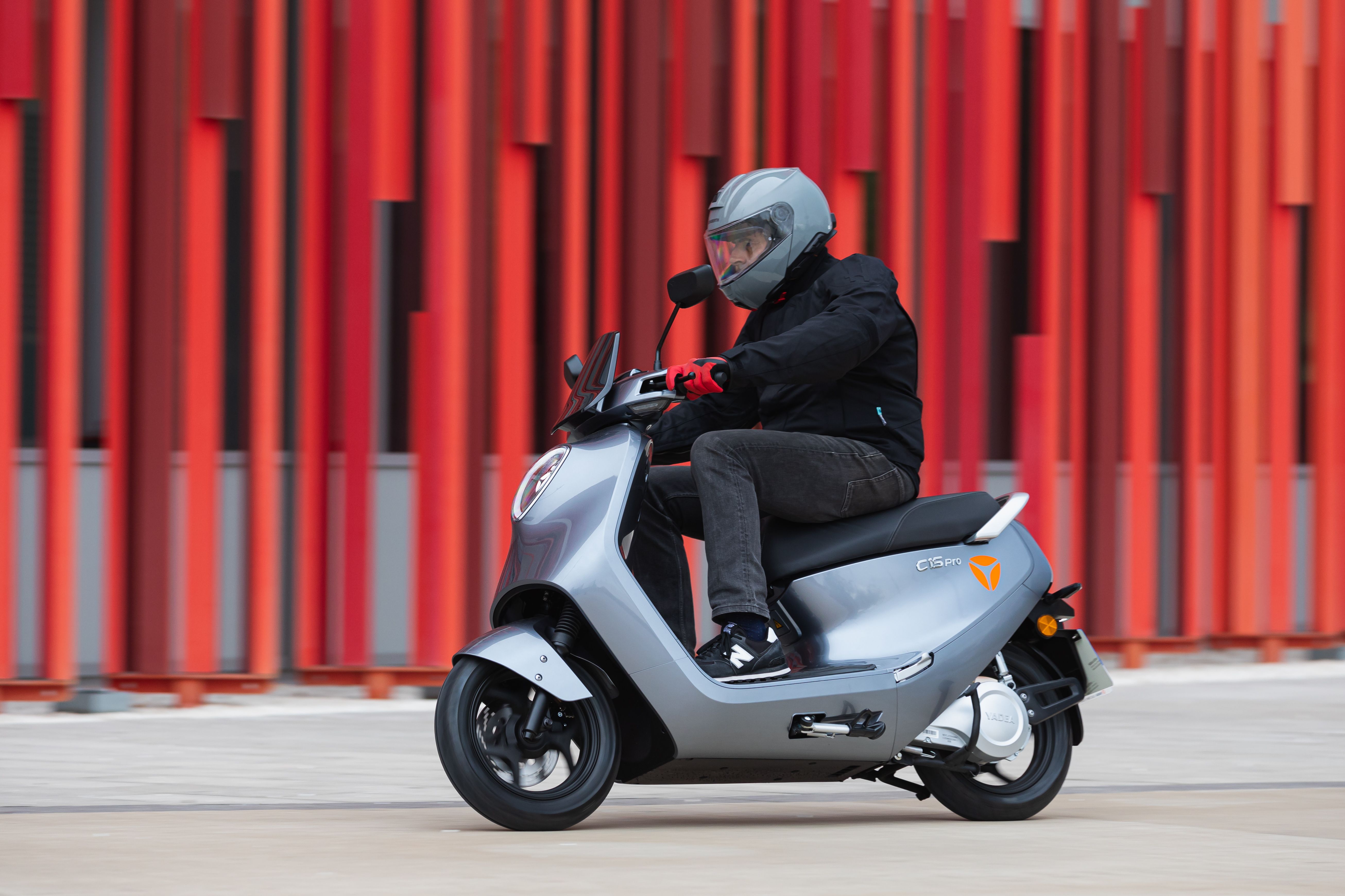 YADEA scooters eléctricos