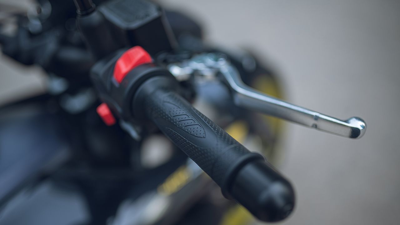 QJ Motor SRK 400.