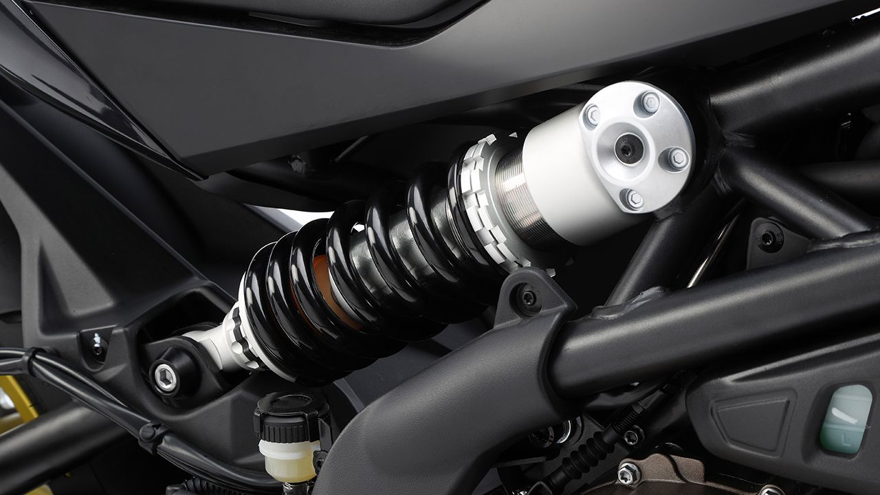 QJ Motor SRK 400.