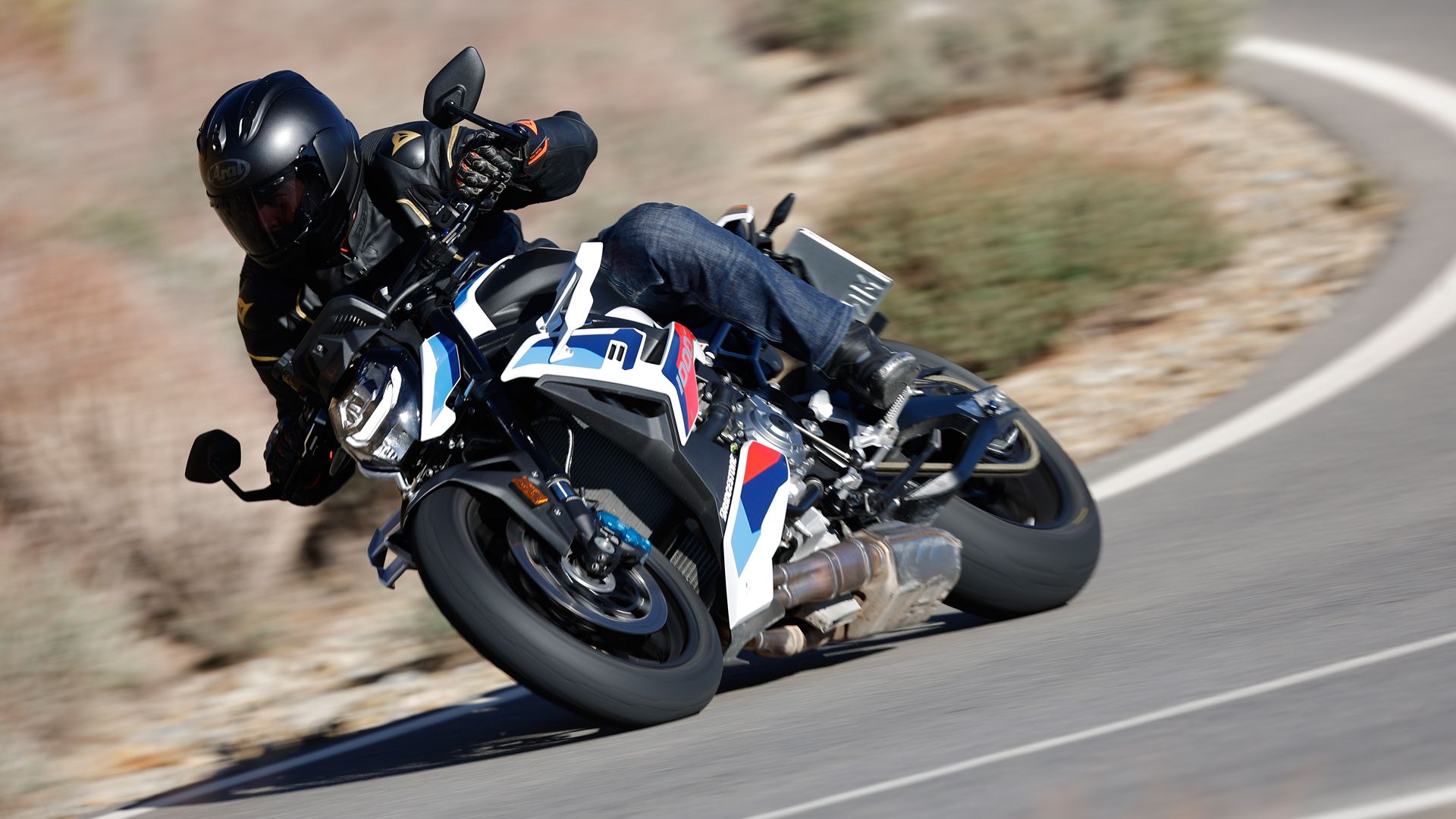 BMW M 1000 R 2023 Accion (52)