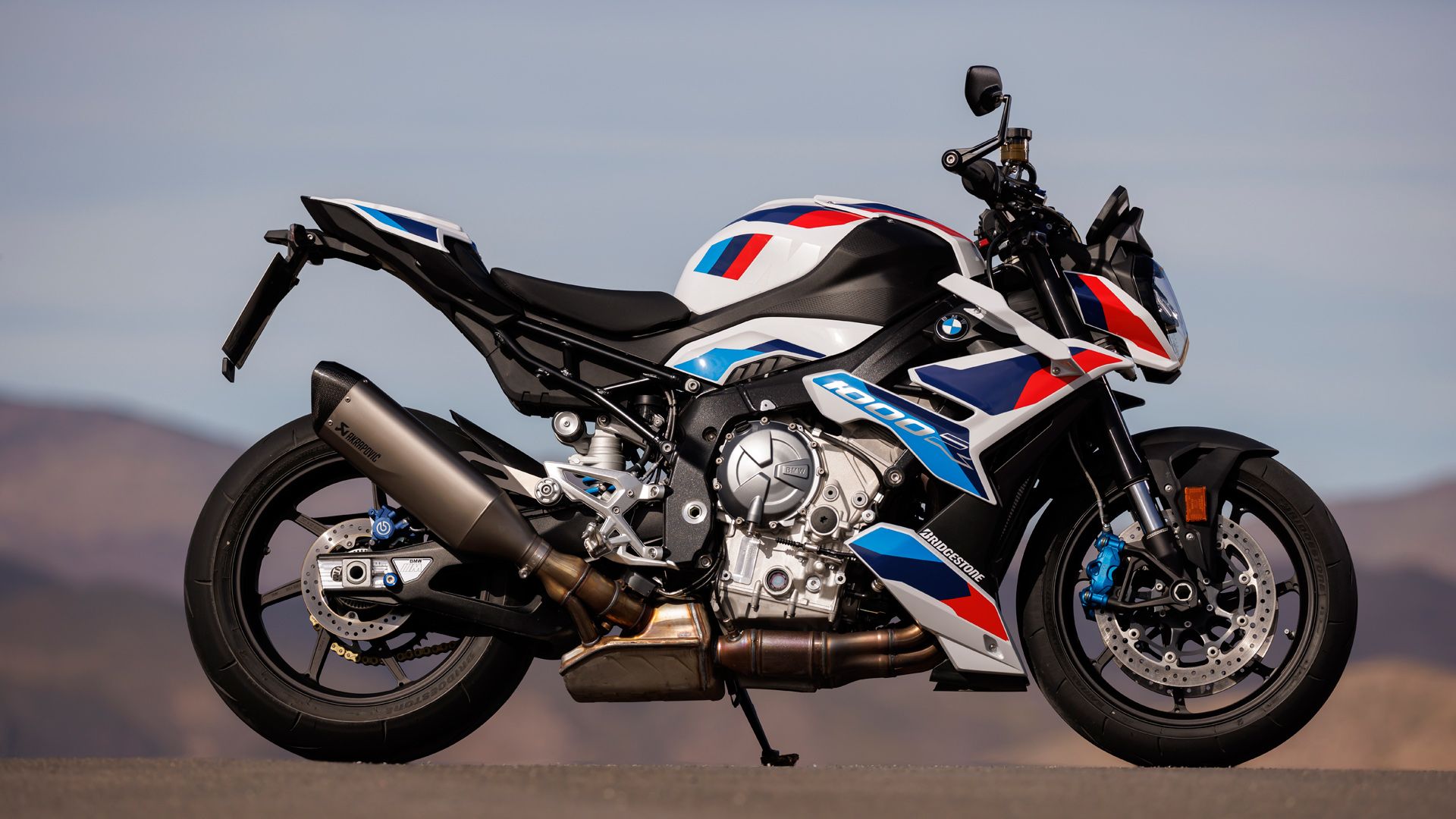 BMW M 1000 R 2023 Estatica (1)