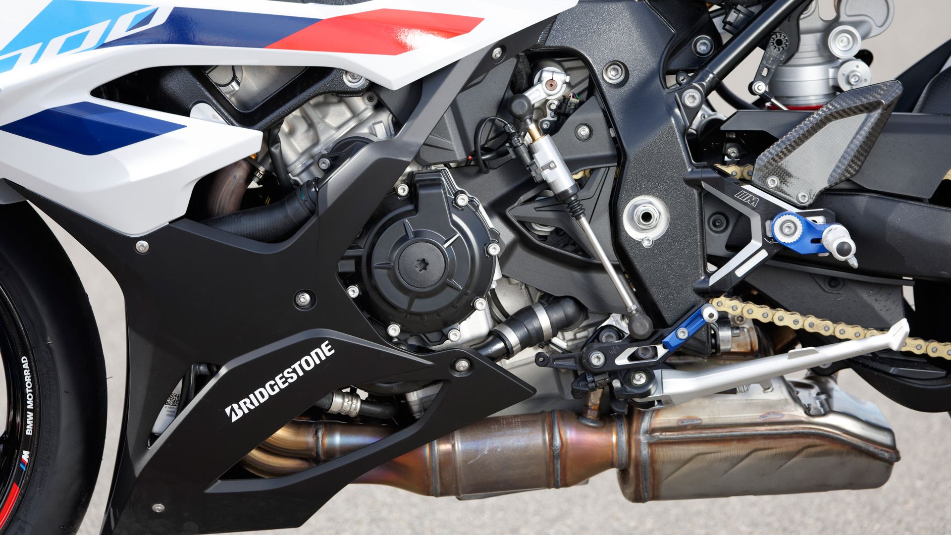 BMW S1000RR 2023 Detalles (15)