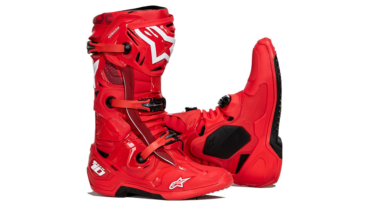 Alpinestars Tech10.