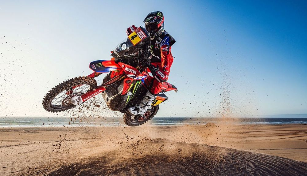 Ricky Brabec tratará de volver a ganar con Honda en el Dakar 2023 Ricky Brabec tratará de volver a ganar con Honda en el Dakar 2023