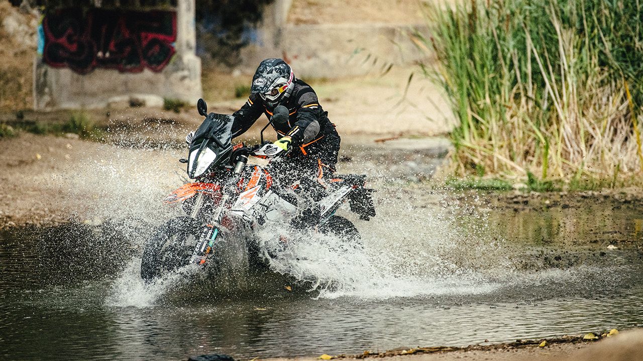 KTM 890 Adventure R Namura Bikes: preparación trail off road