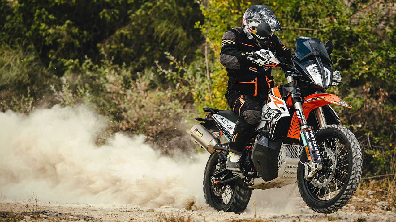 KTM 890 Adventure R Namura Bikes: preparación trail off road