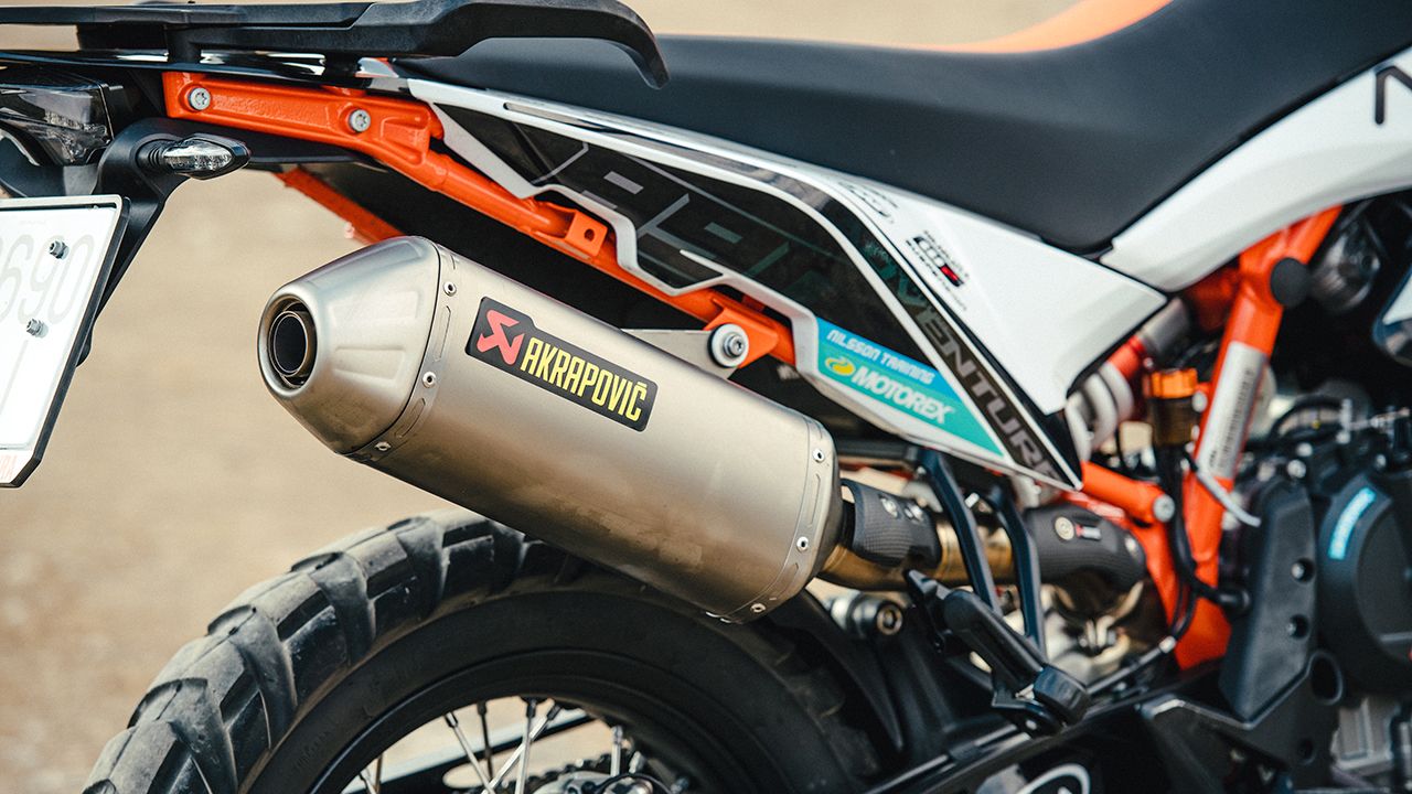 KTM 890 Adventure R Namura Bikes: preparación trail off road