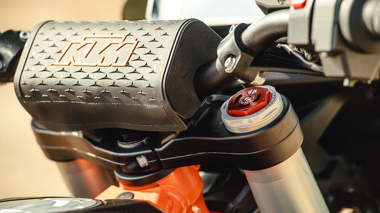 KTM 890 Adventure R Namura Bikes: preparación trail off road