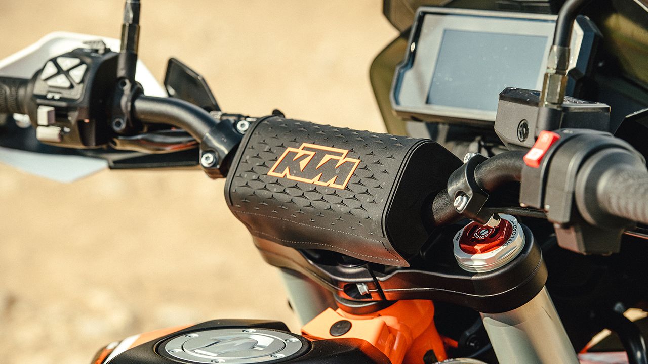 KTM 890 Adventure R Namura Bikes: preparación trail off road