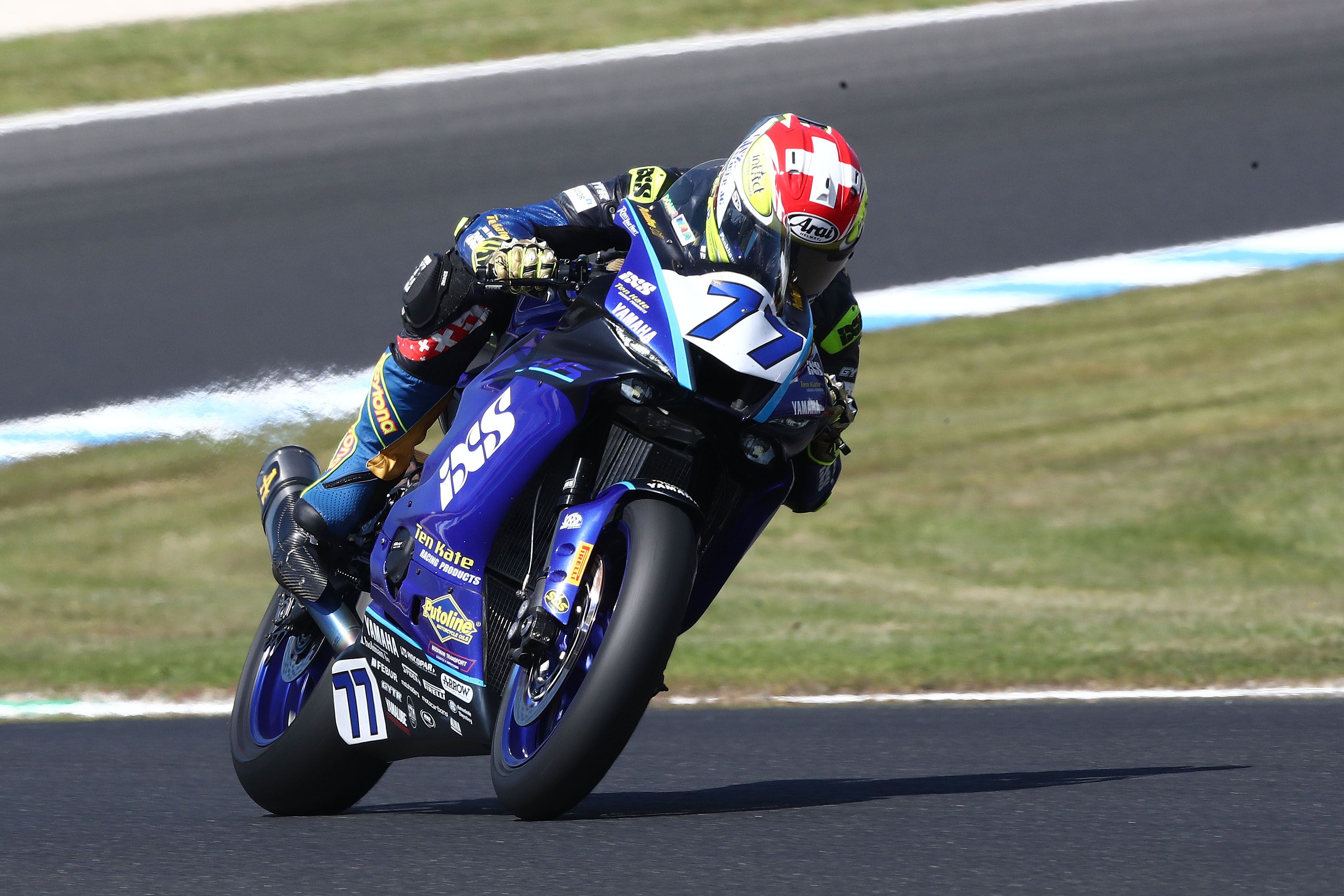 Dominique Aegerter ha revalidado el título mundial de Supersport en 2022