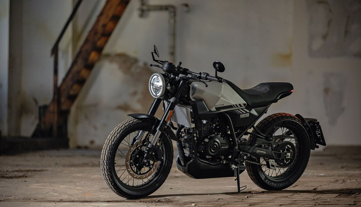 Brixton Crossfire 125, una naked ‘vintage’ que se puede conducir con carnet de coche Brixton Crossfire 125, una naked ‘vintage’ que se puede conducir con carnet de coche