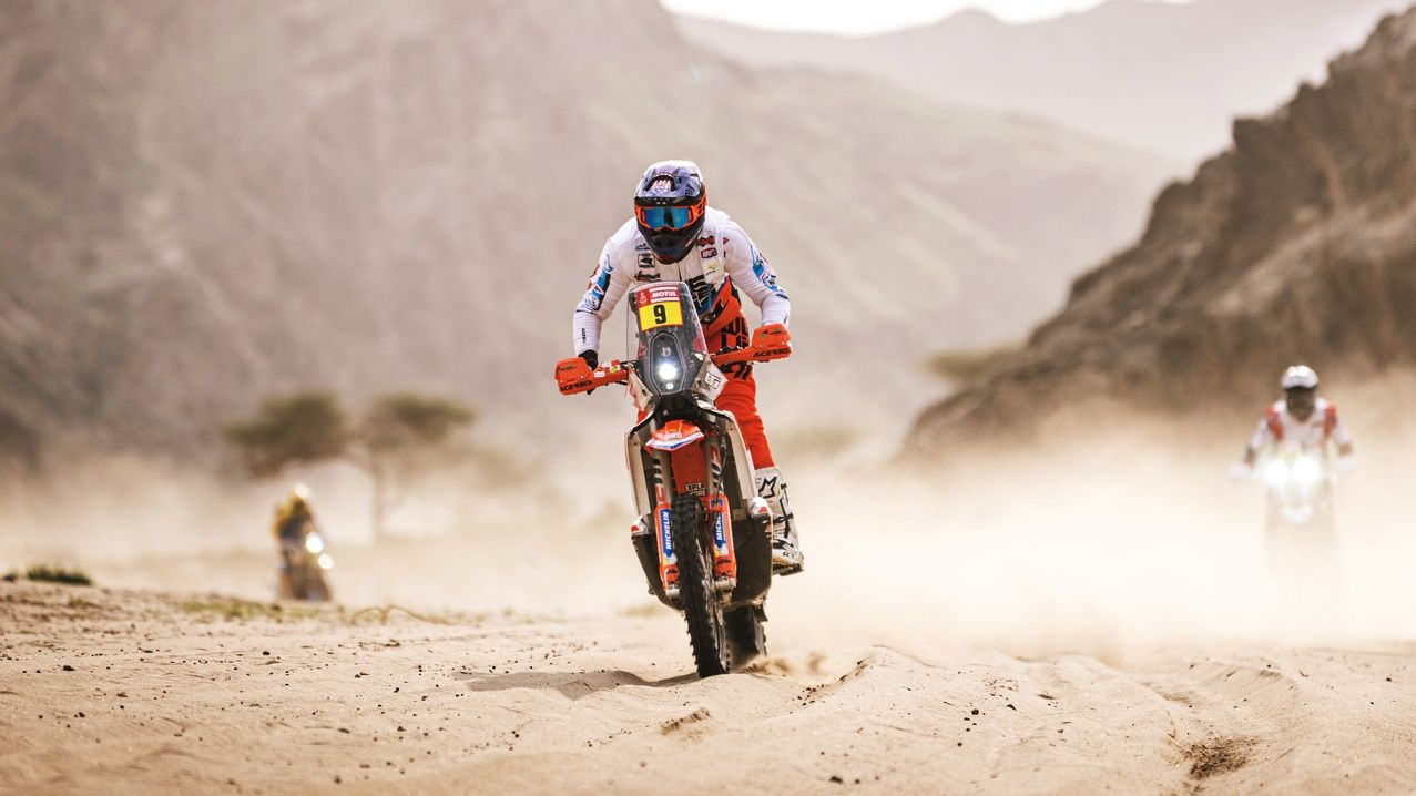 Mason Klein lidera el Dakar 2023 tras ganar su  primera etapa
