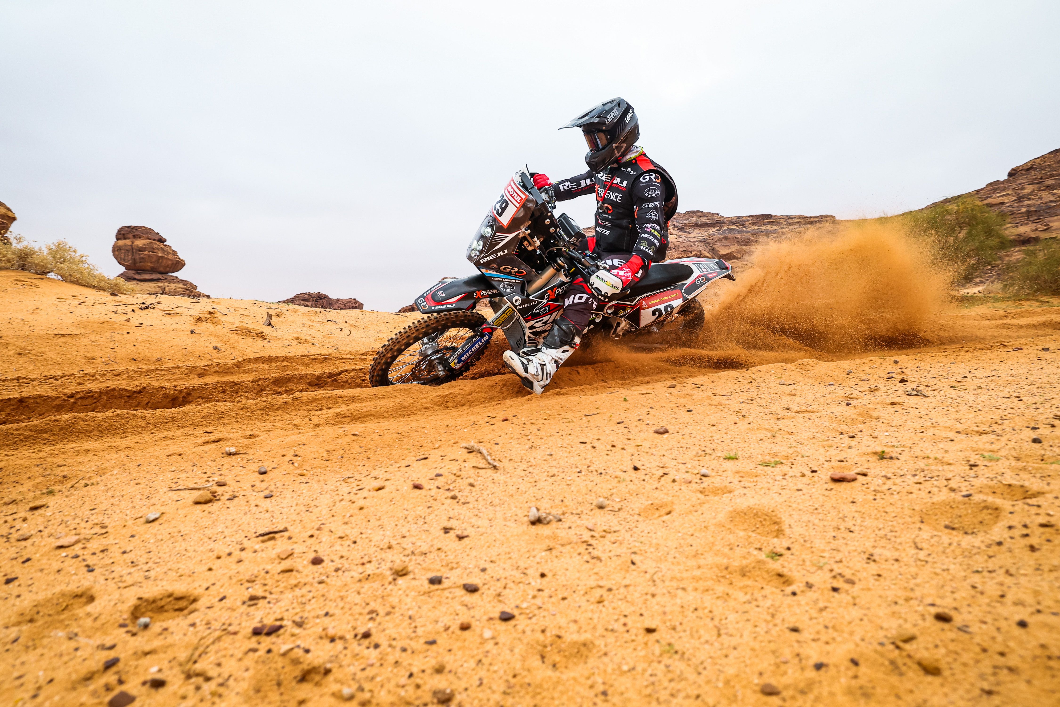 Diego Llanos en la etapa 3 del Dakar 2023