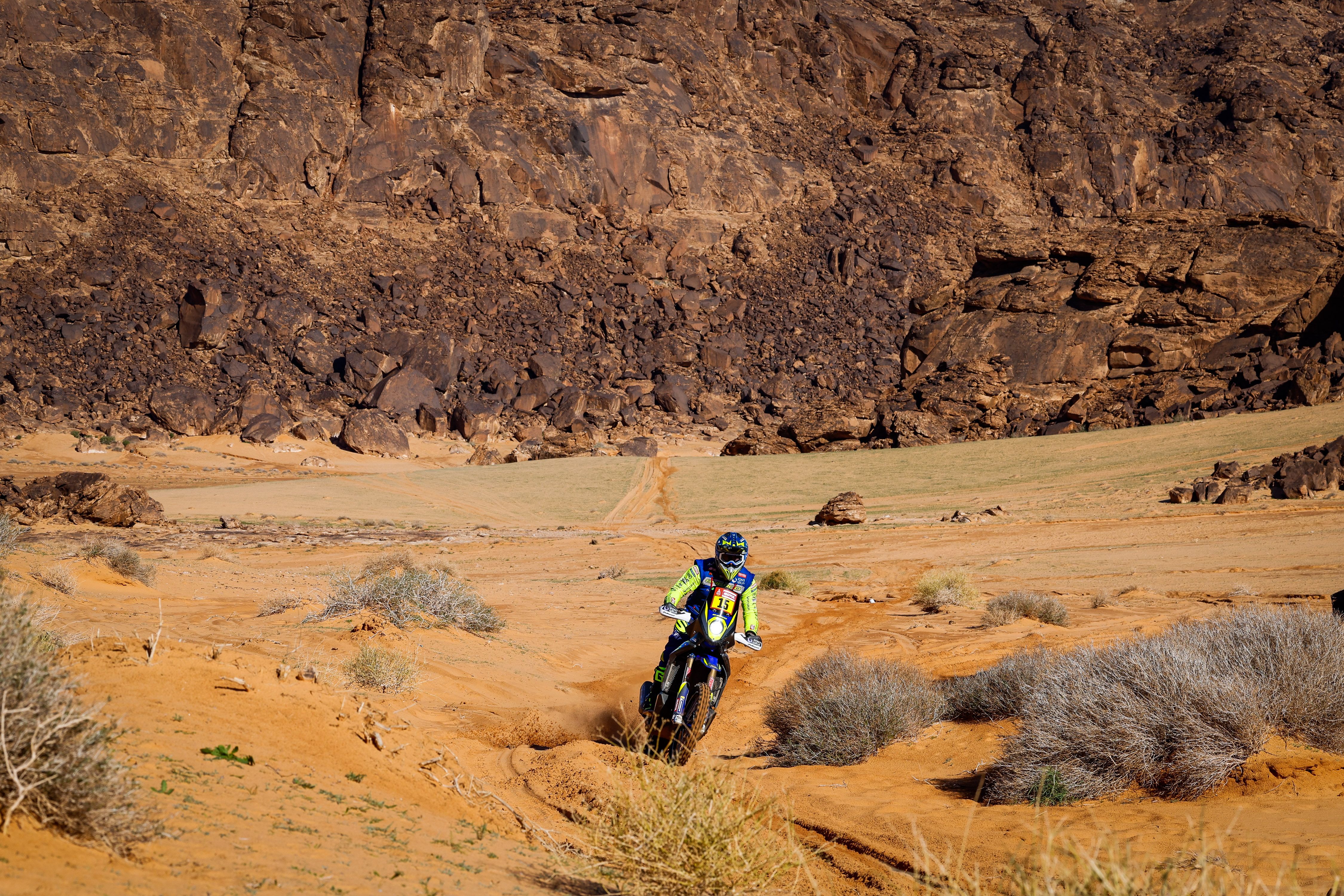 Lorenzo Santolino en la etapa 4 del Dakar 2023