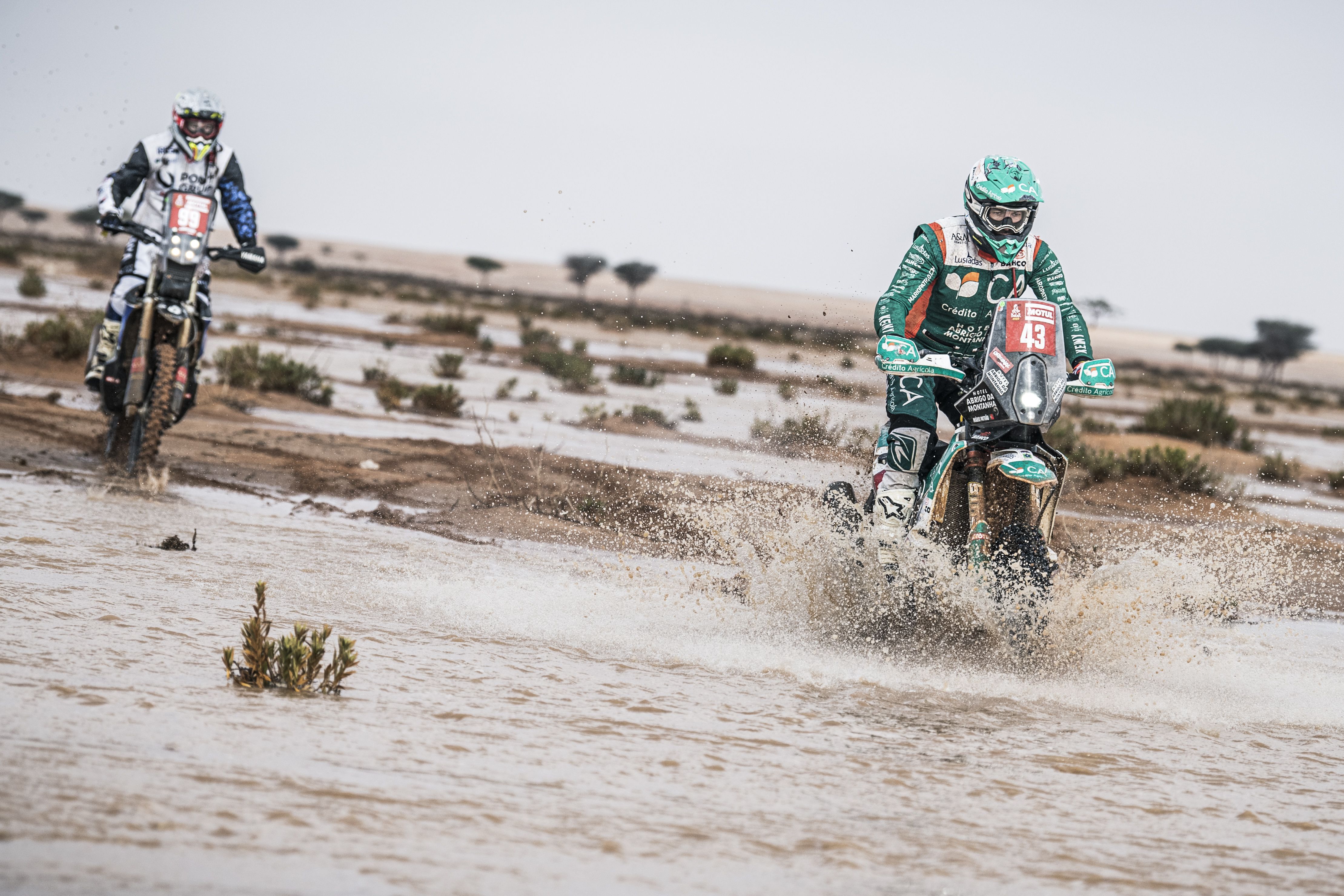 Mario Patrao y Javi Vega en la etapa 9 del Dakar 2023