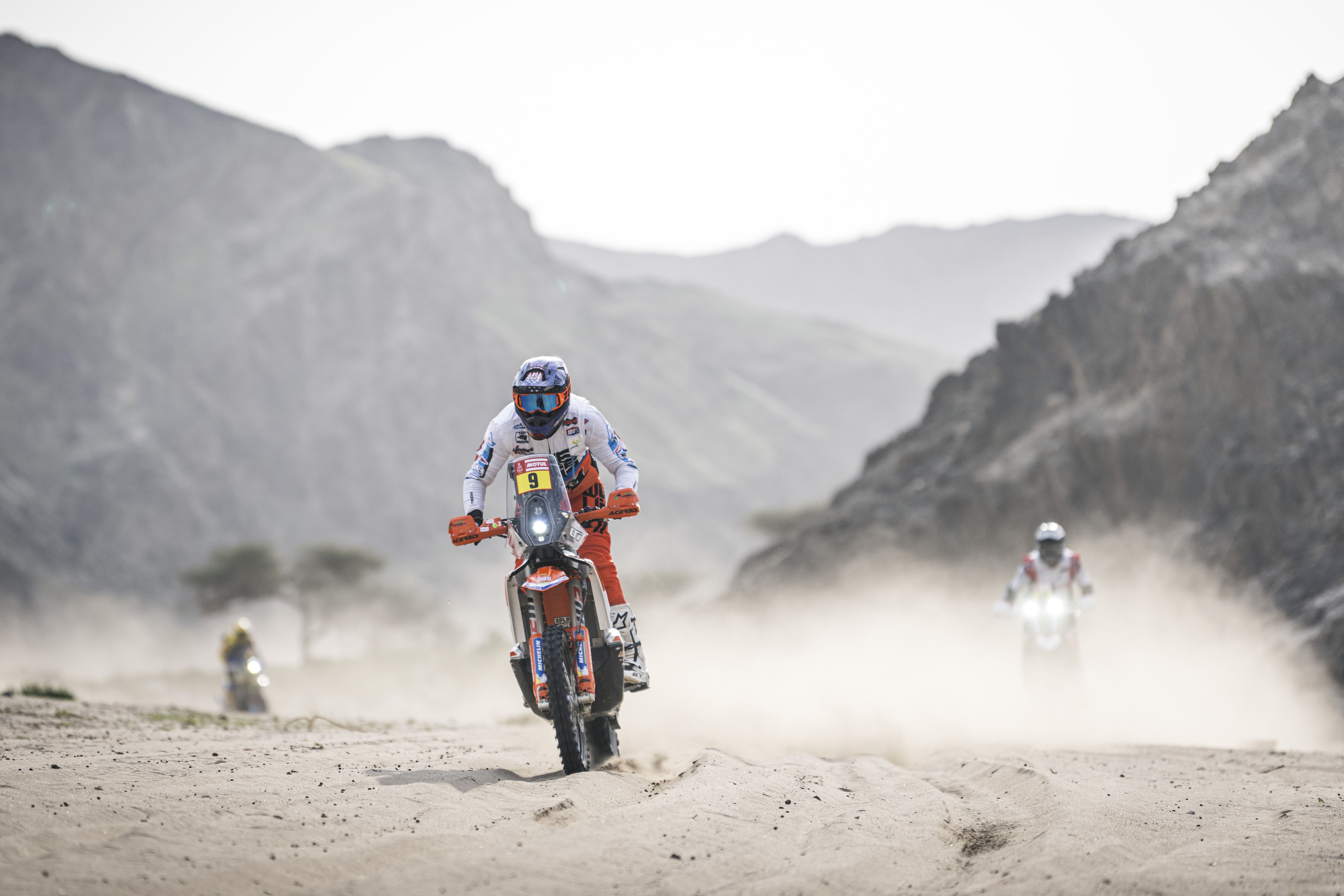 Mason Klein en la etapa 1 del Dakar 2023
