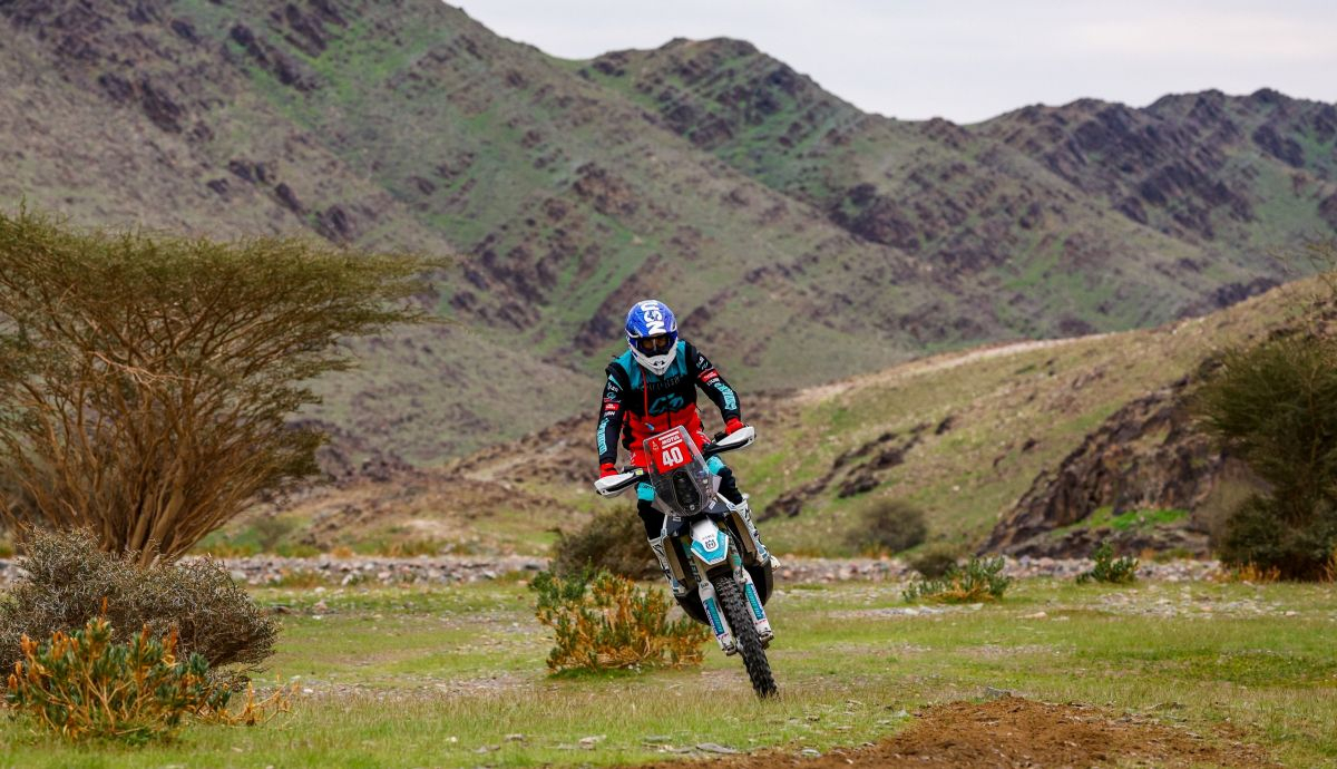Charan Moore en la etapa 2 del Dakar 2023 Charan Moore en la etapa 2 del Dakar 2023