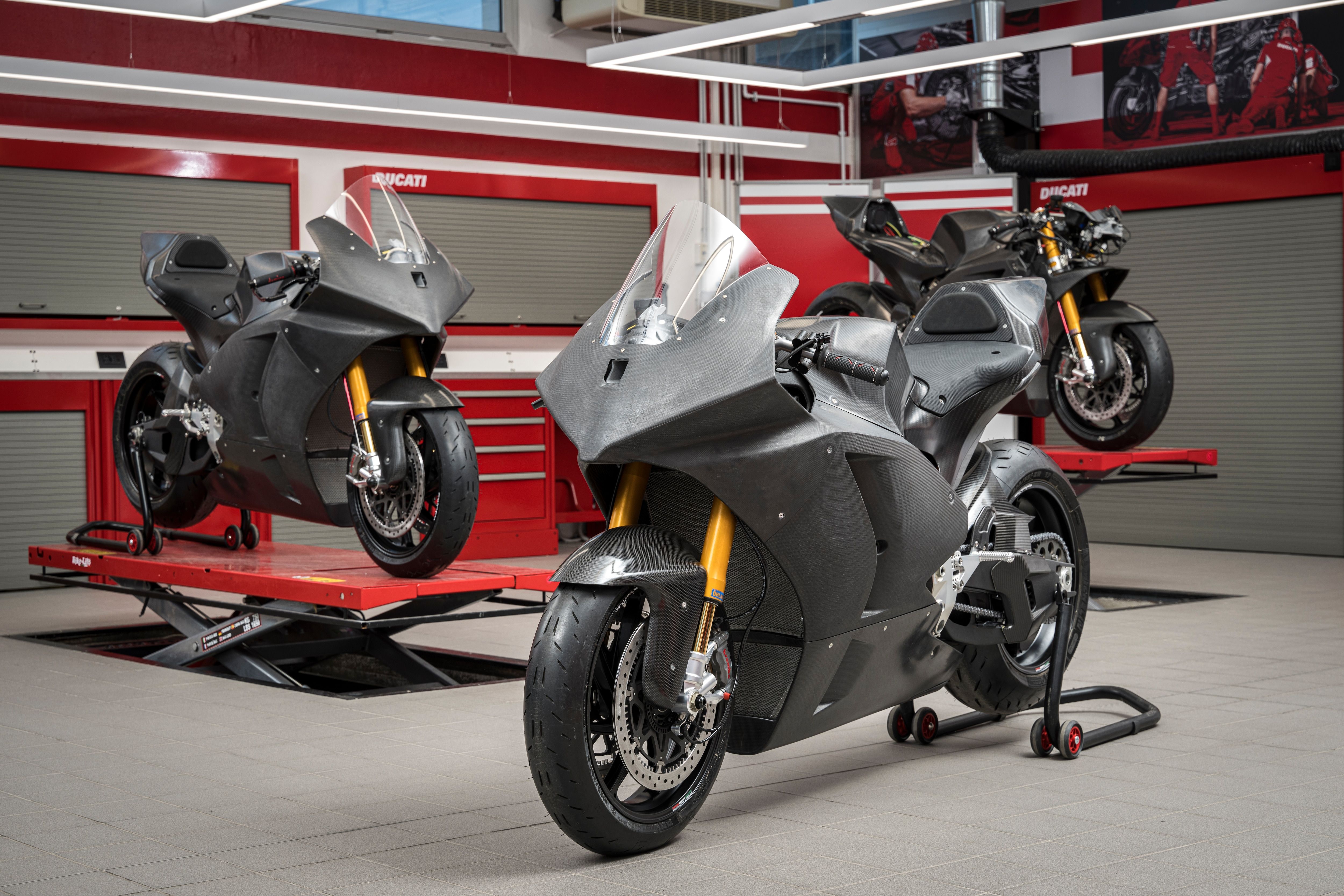 Arranca la producción de la Ducati V21L de MotoE