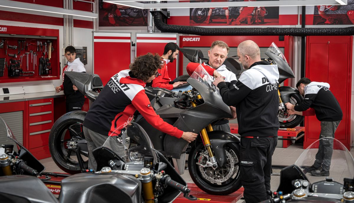 produccion ducati v21l motoe (4) produccion ducati v21l motoe (4)