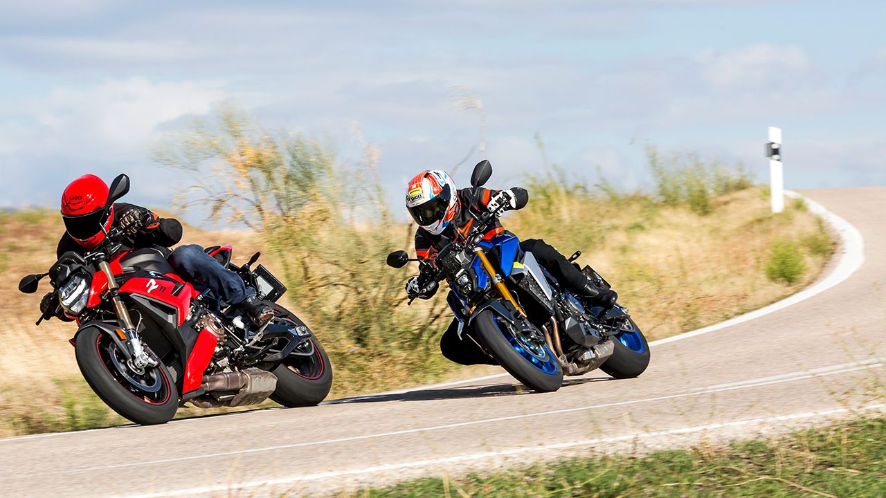 Comparativa motos naked: BMW S 1000 R y Suzuki GSX S1000