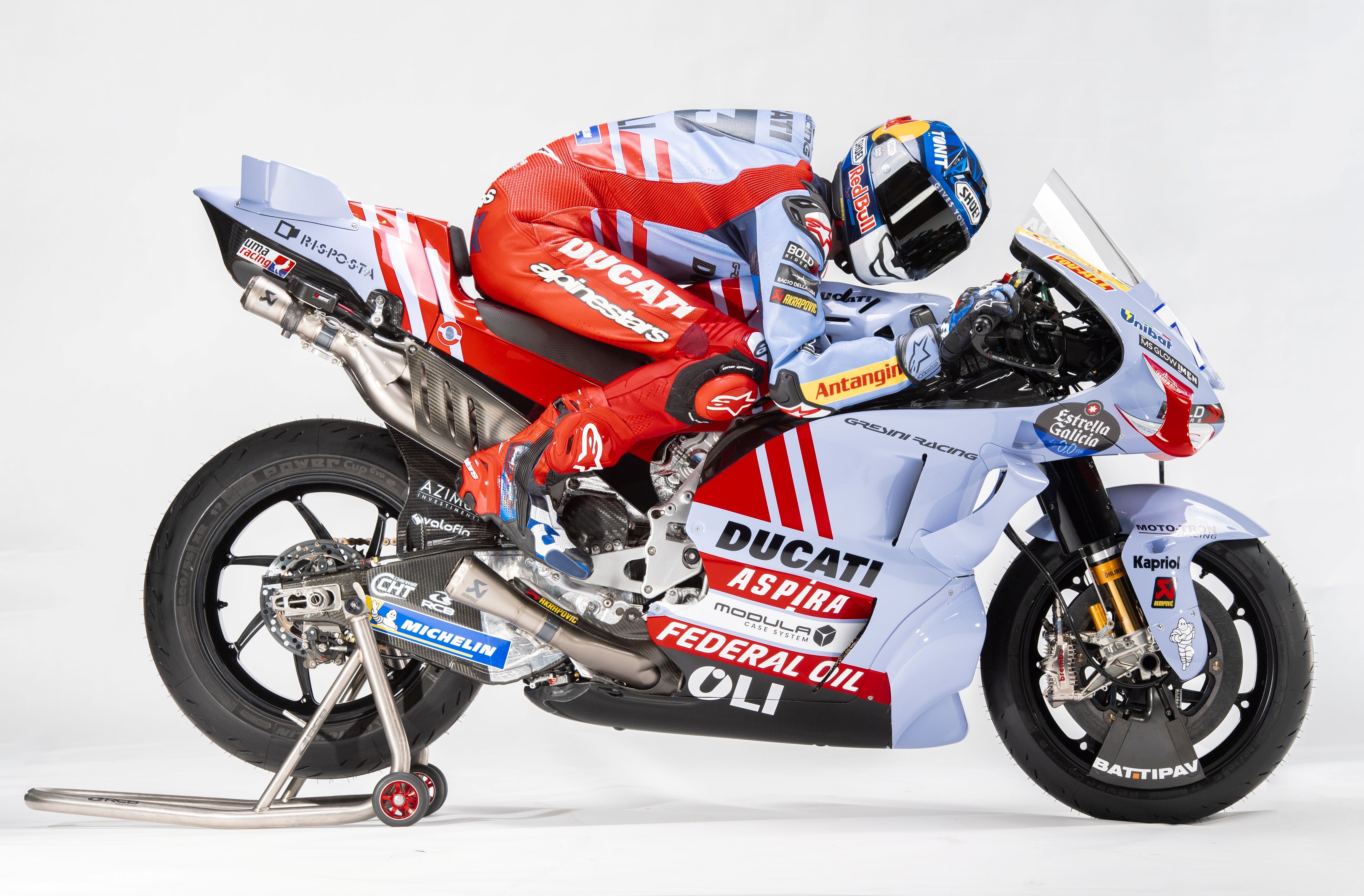Ducati Desmosedici GP22 Gresini MotoGP 2023 Álex Márquez Fabio Di Giannantonio 05