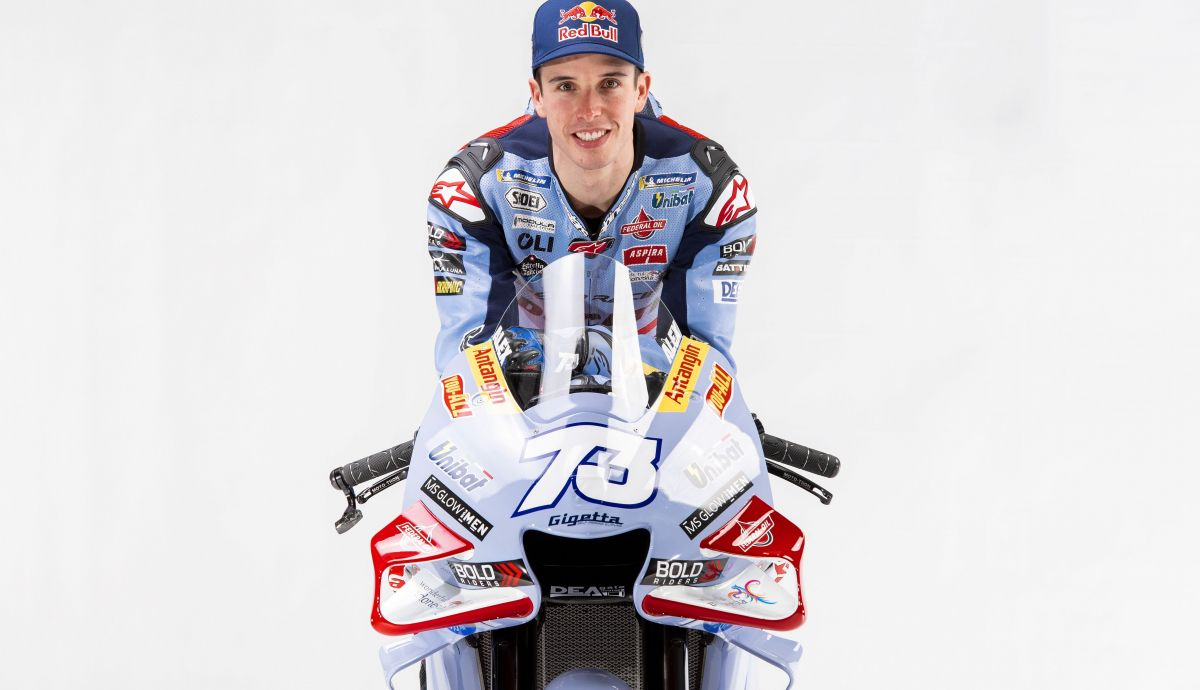 Álex Márquez en la Ducati Desmosedici GP22 del Gresini Racing para MotoGP 2023