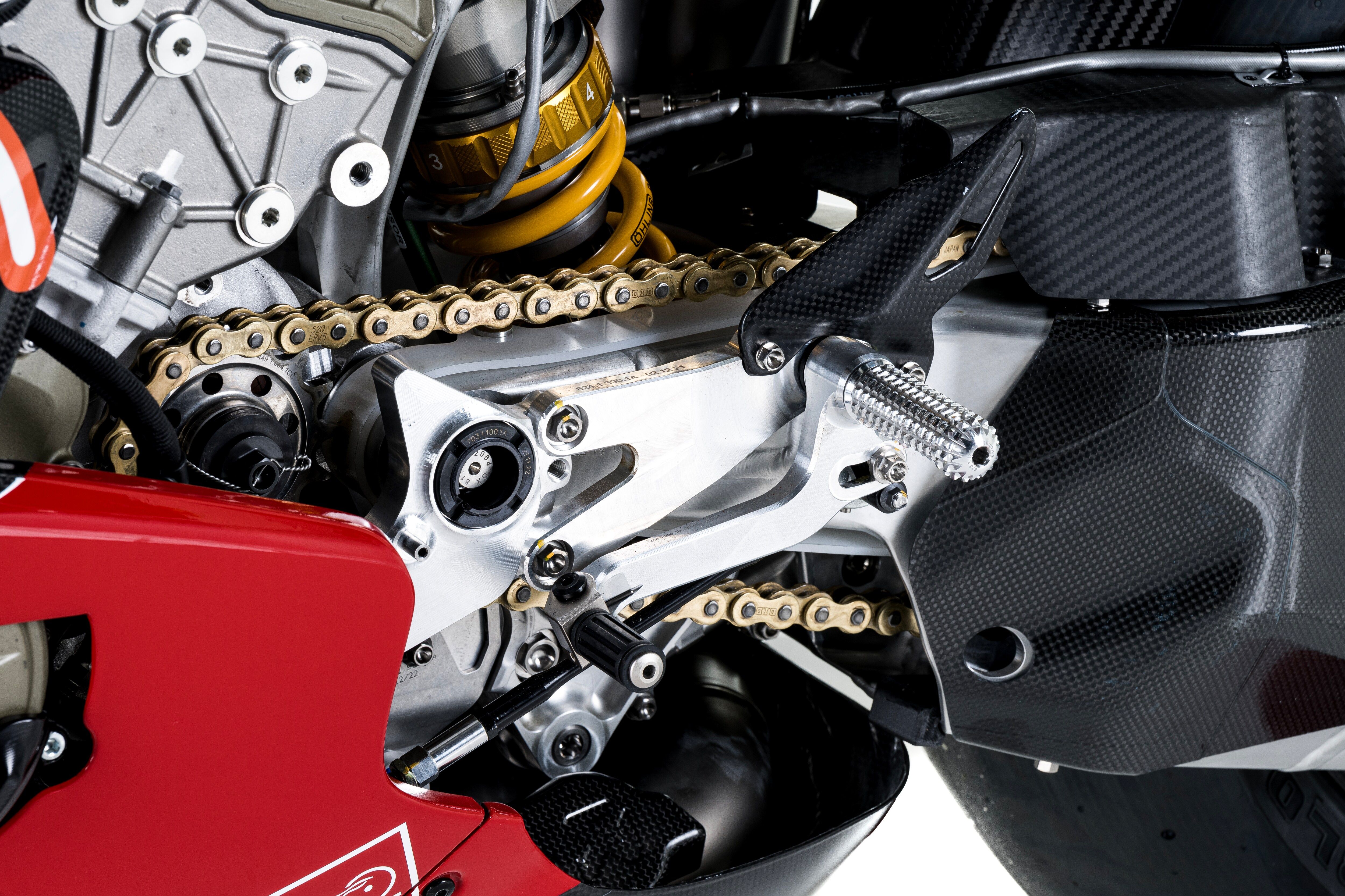 Ducati Panigale V4R Aruba WSBK 2023 Álvaro Bautista Michael Rinaldi 14