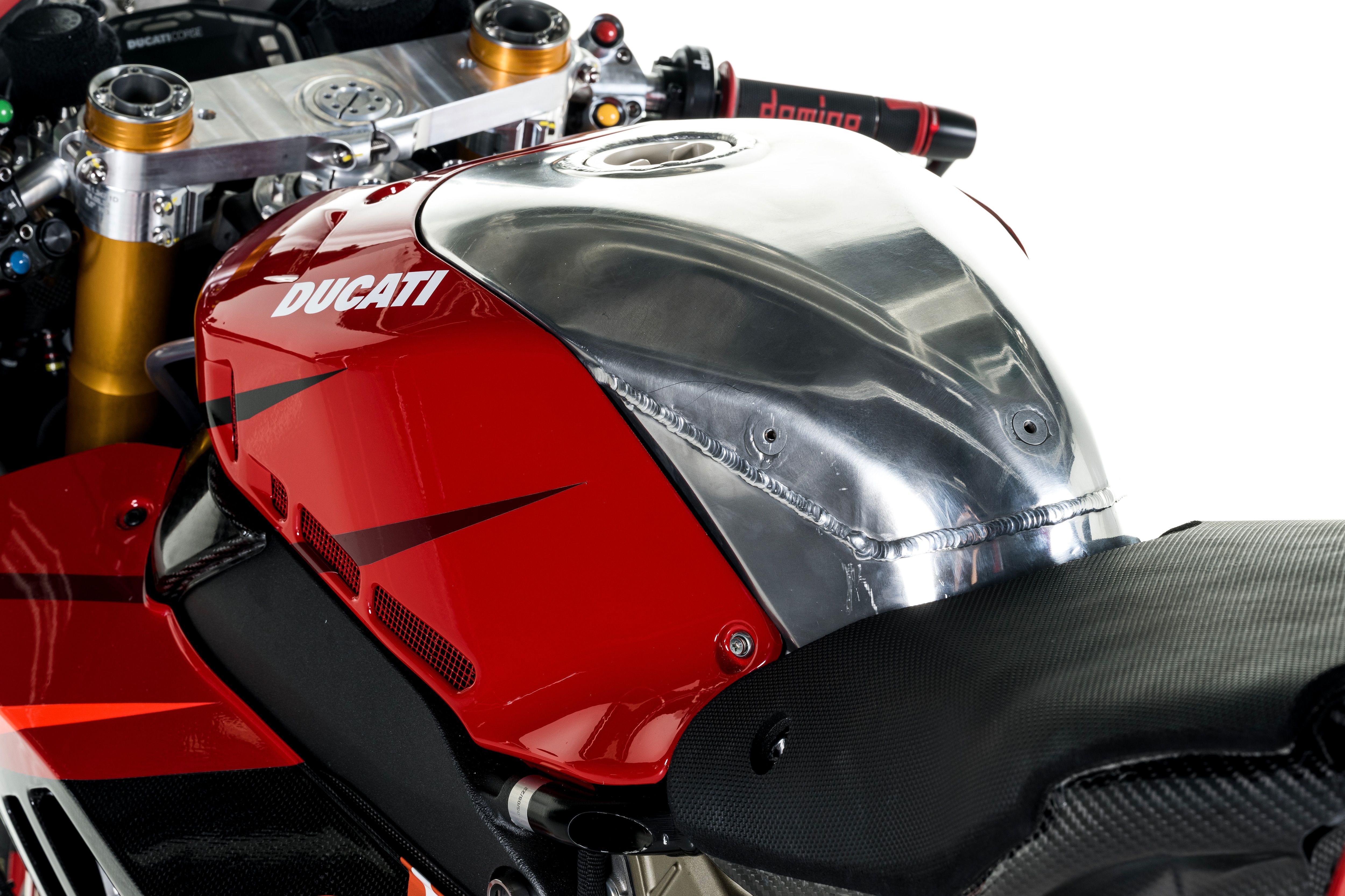 Ducati Panigale V4R Aruba WSBK 2023 Álvaro Bautista Michael Rinaldi 34