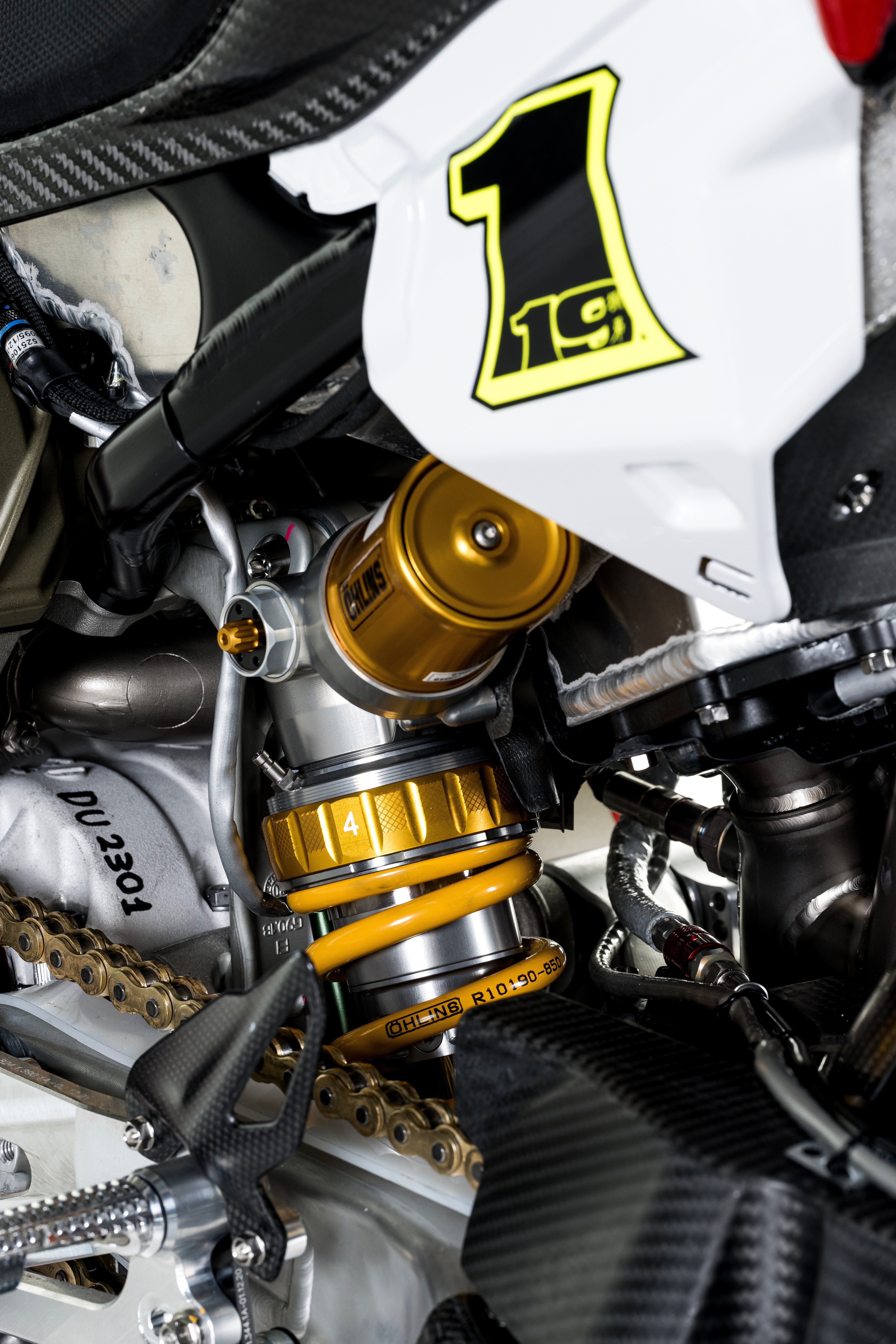 Ducati Panigale V4R Aruba WSBK 2023 Álvaro Bautista Michael Rinaldi 36