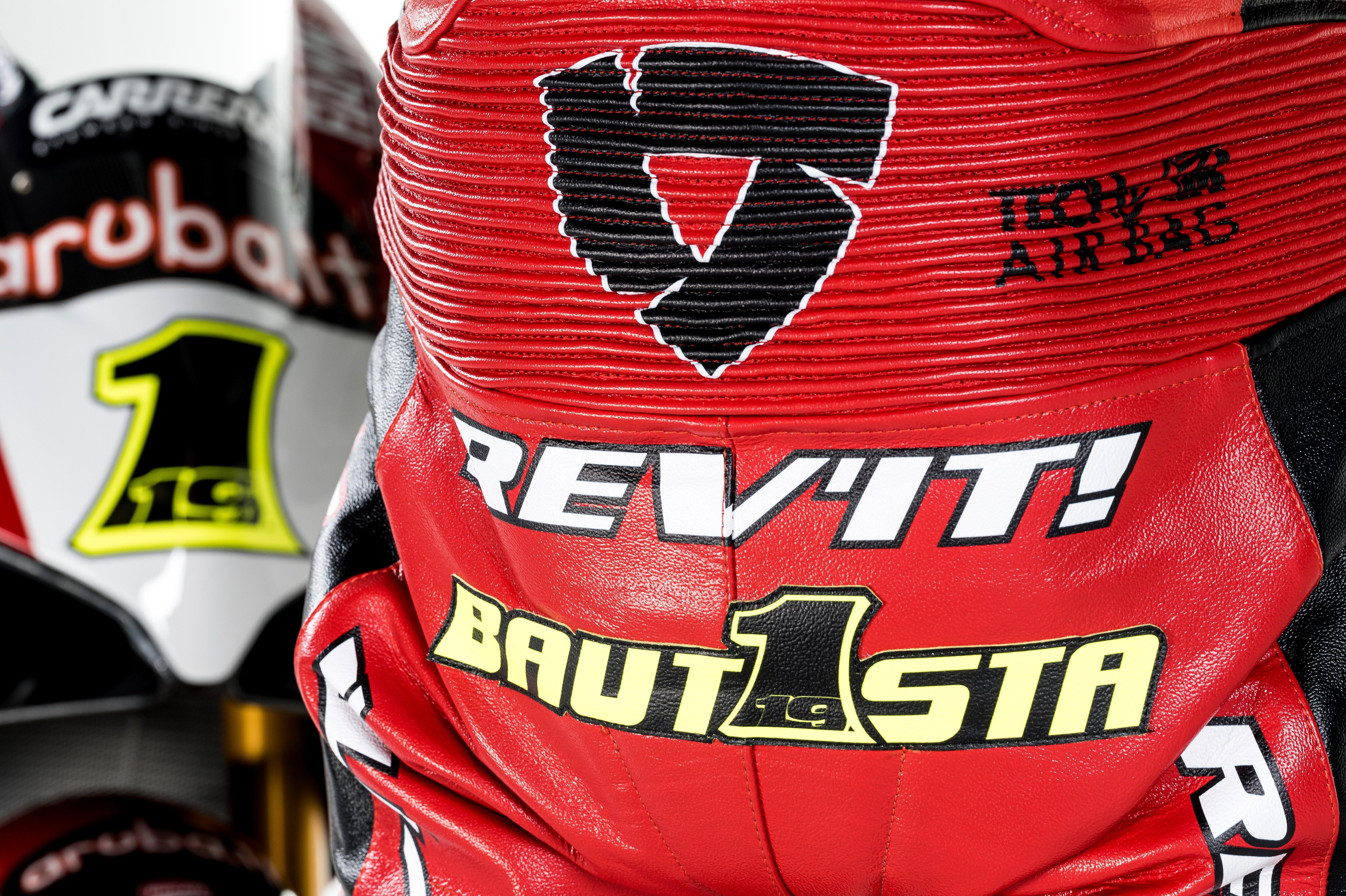 Ducati Panigale V4R Aruba WSBK 2023 Álvaro Bautista Michael Rinaldi 61
